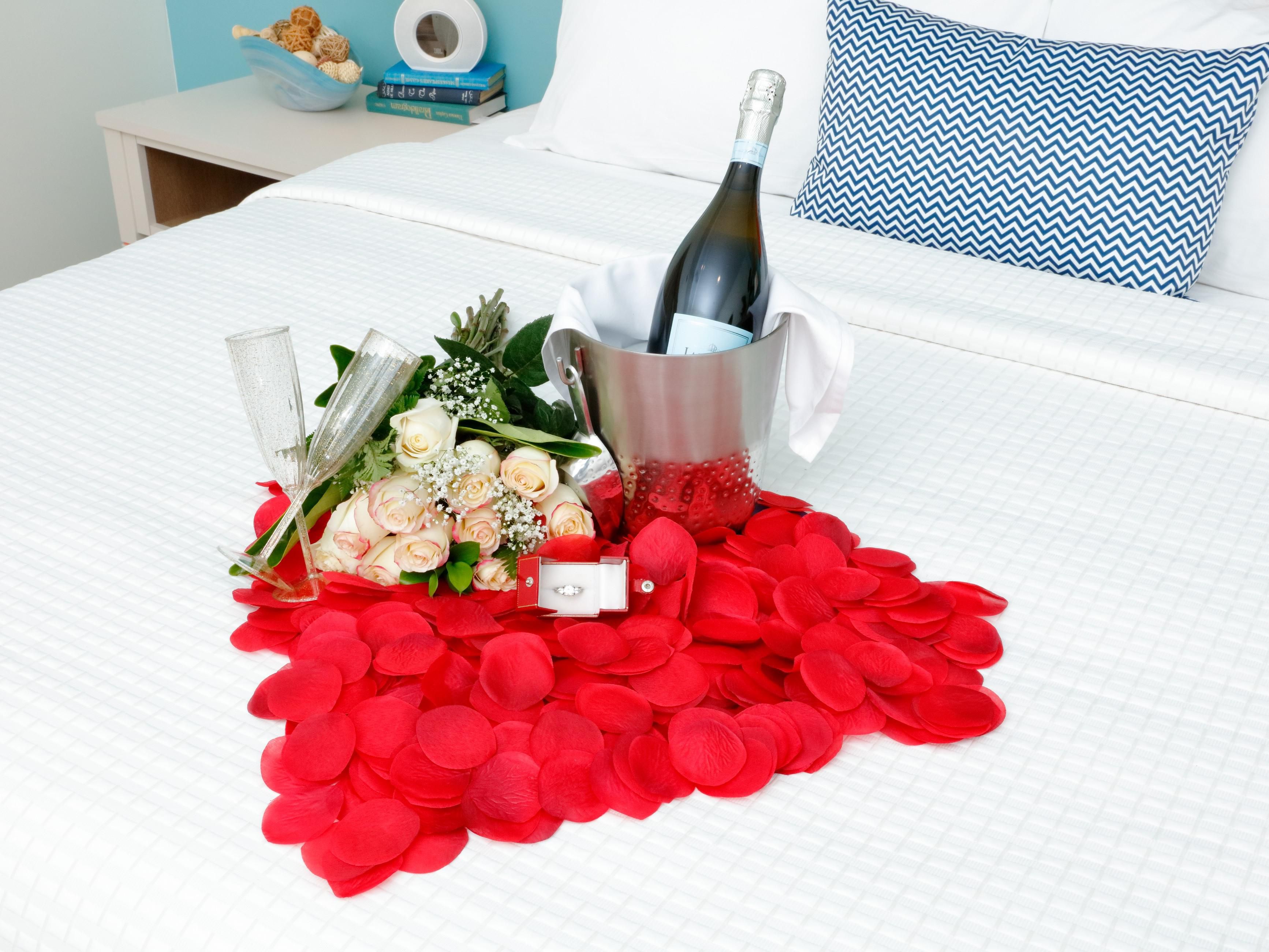 We can help arrange that special proposal in a unique setting, decorate your room or plan a night out on the town!