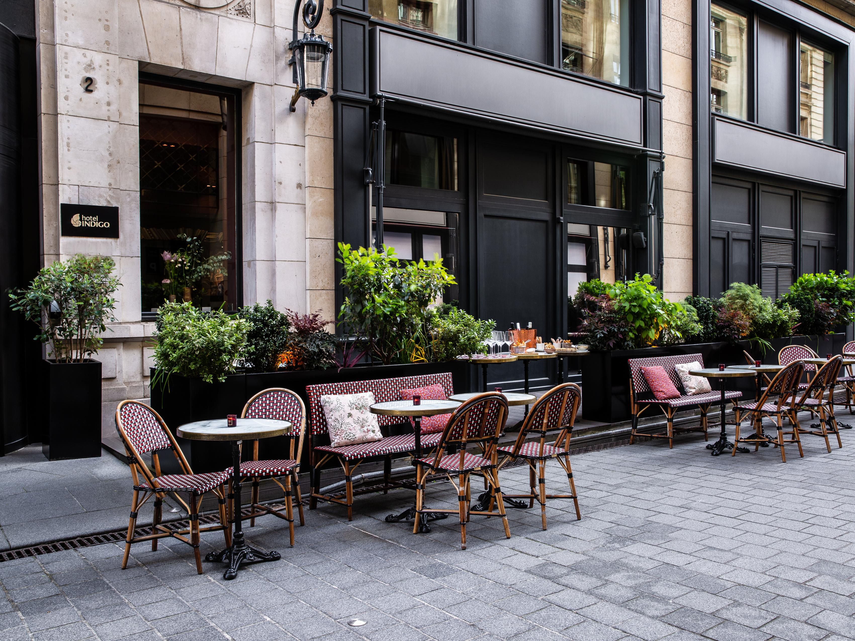 Come and discover our hidden terrace, a true secret escape.