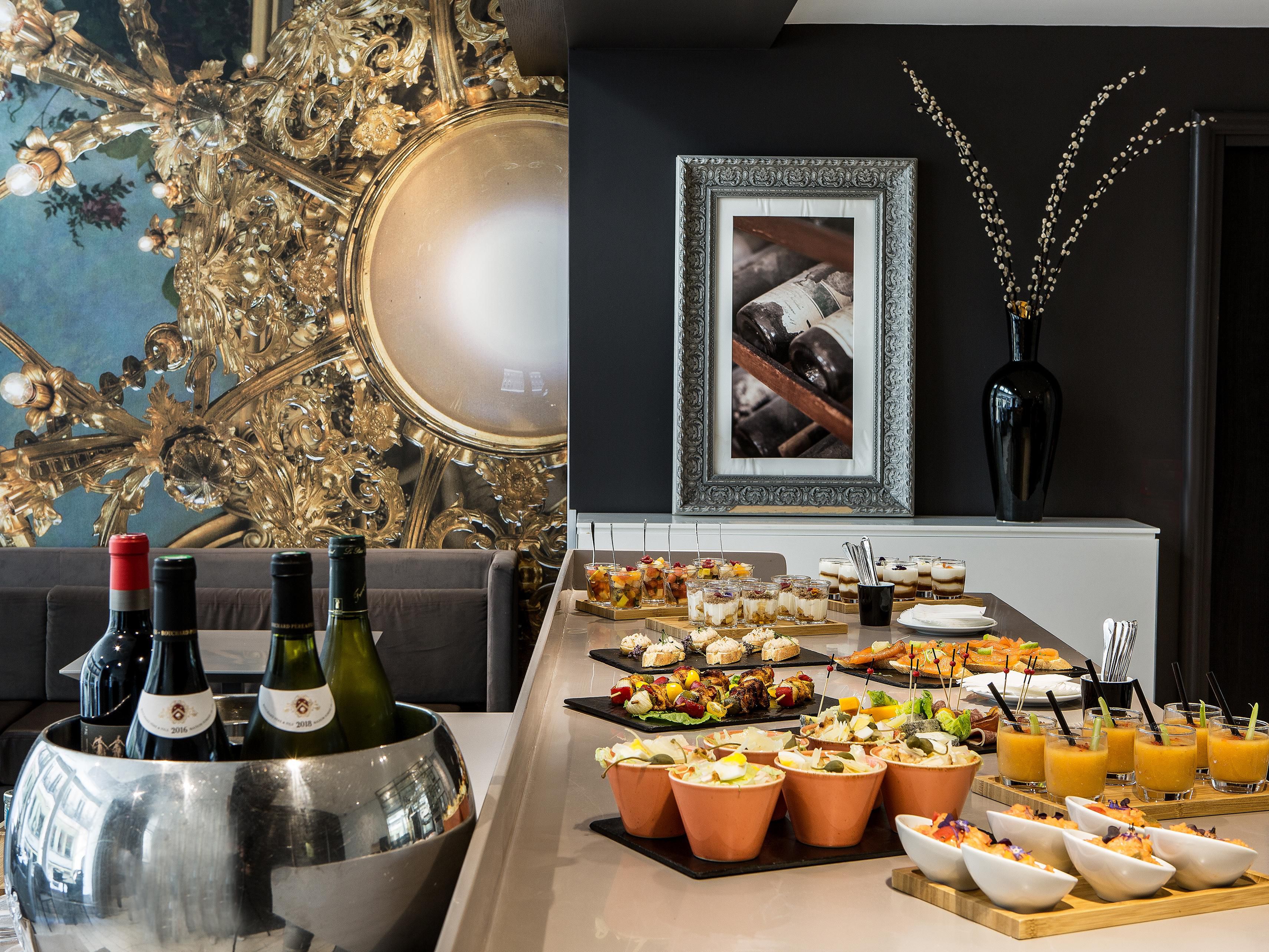 The Indigo Paris-Opéra hotel will be happy to organize your birthday or your departure drink so that you and your guests have an unforgettable moment!