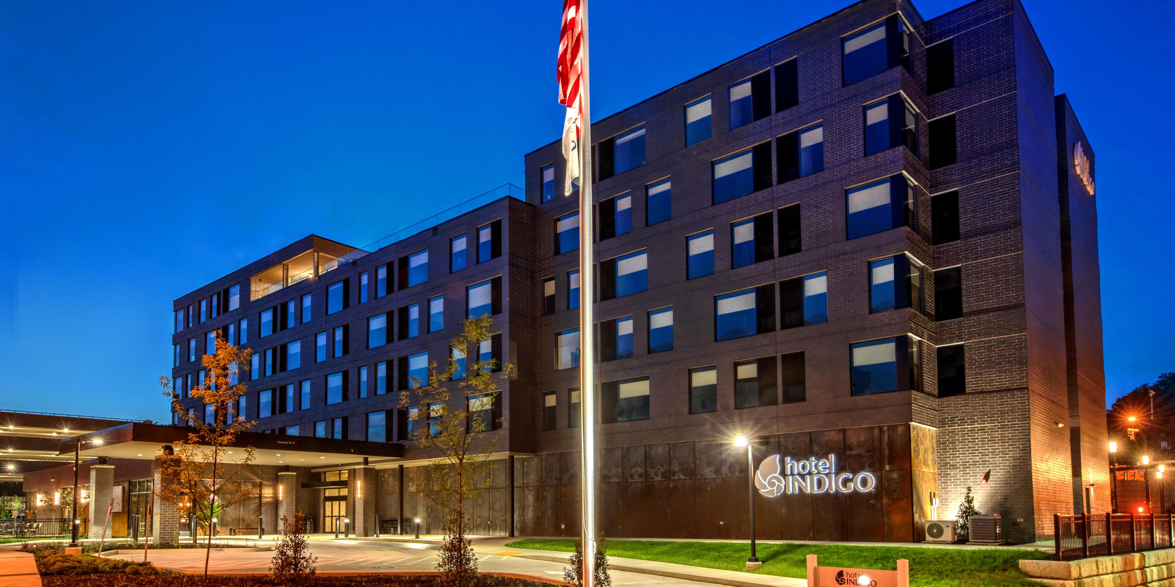 Pet Friendly Boutique Hotel in Pittsburgh Hotel Indigo Pittsburgh