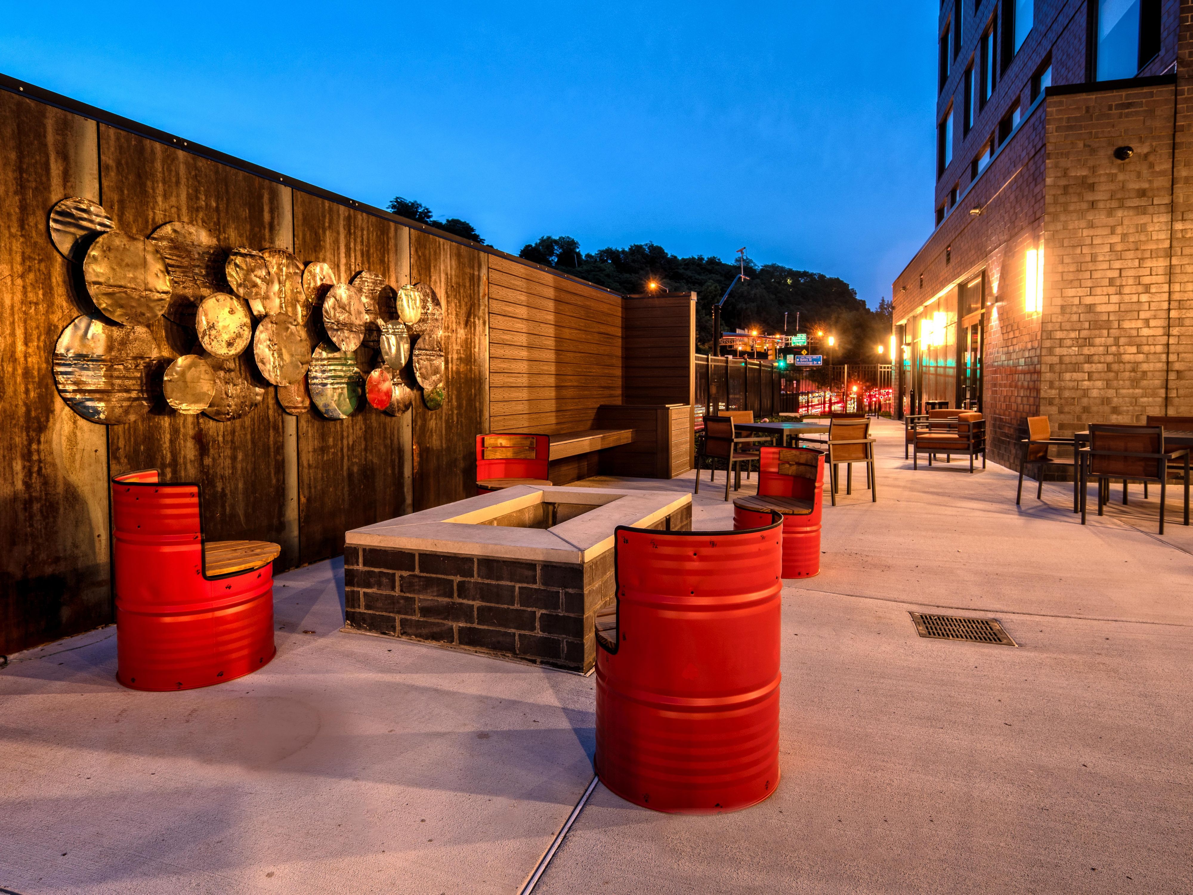 From now through Labor Day, we are offering a pet discount for Pets on the patio at Eliza Hot Metal Bistro. Bring your furry friend for some music and delicious bites at Eliza all summer. For more details please contact Eliza's.