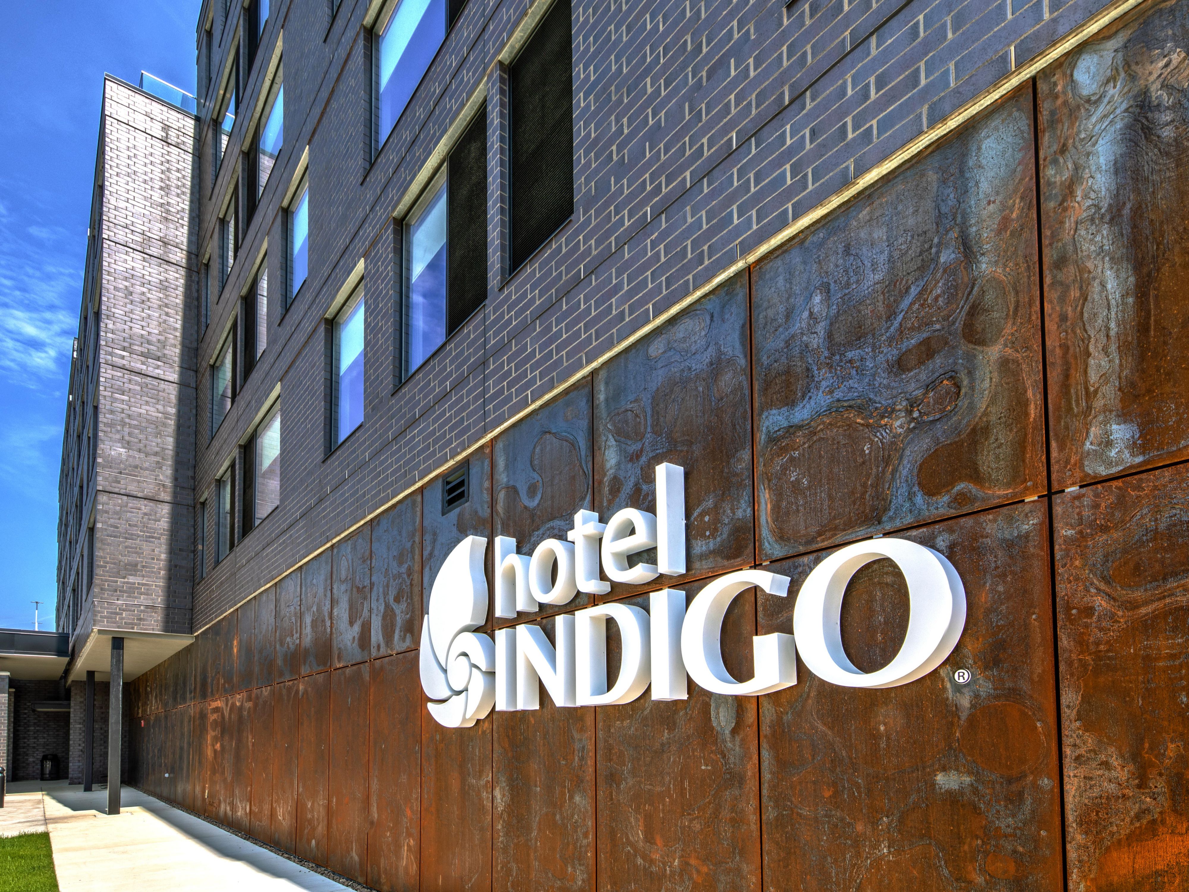 Visit Hotel Indigo Pittsburg-Oakland minutes from top universities