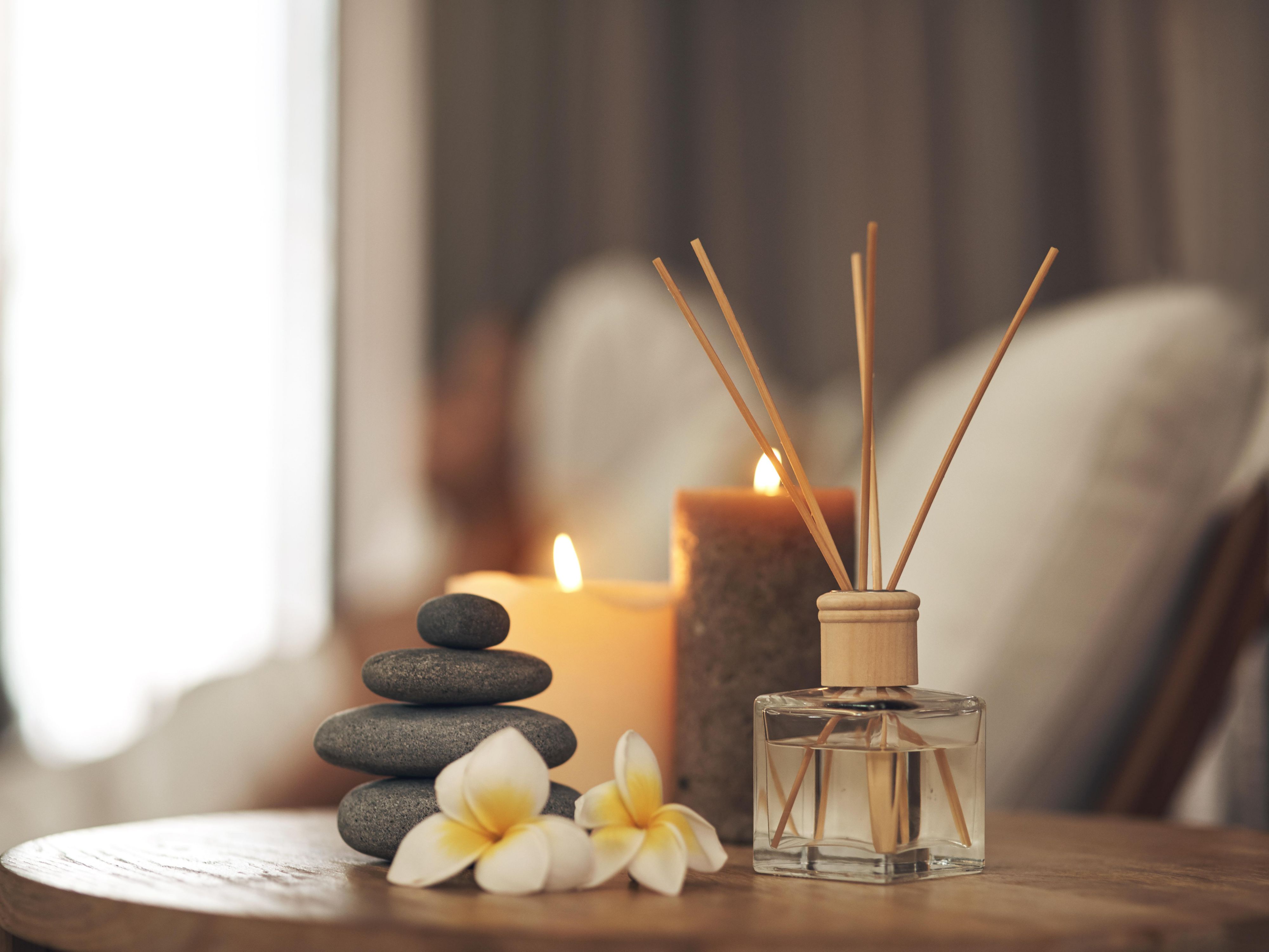 Hãy trốn thoát và nạp năng lượng tại trung tâm chăm sóc sức khỏe của chúng tôi sau chuyến phiêu lưu trên đảo của bạn. Thư giãn và làm mới với các liệu pháp chữa lành cơ thể, mát-xa và các liệu pháp chăm sóc sức khỏe giúp gắn kết cơ thể, tâm trí và tâm hồn. Hãy để các chuyên gia trị liệu có trình độ cao của chúng tôi giúp bạn tìm lại sự cân bằng và phục hồi sức khỏe bằng cách sử dụng các kỹ thuật cổ xưa và các sản phẩm tự nhiên để có trải nghiệm toàn diện ở thiên đường.