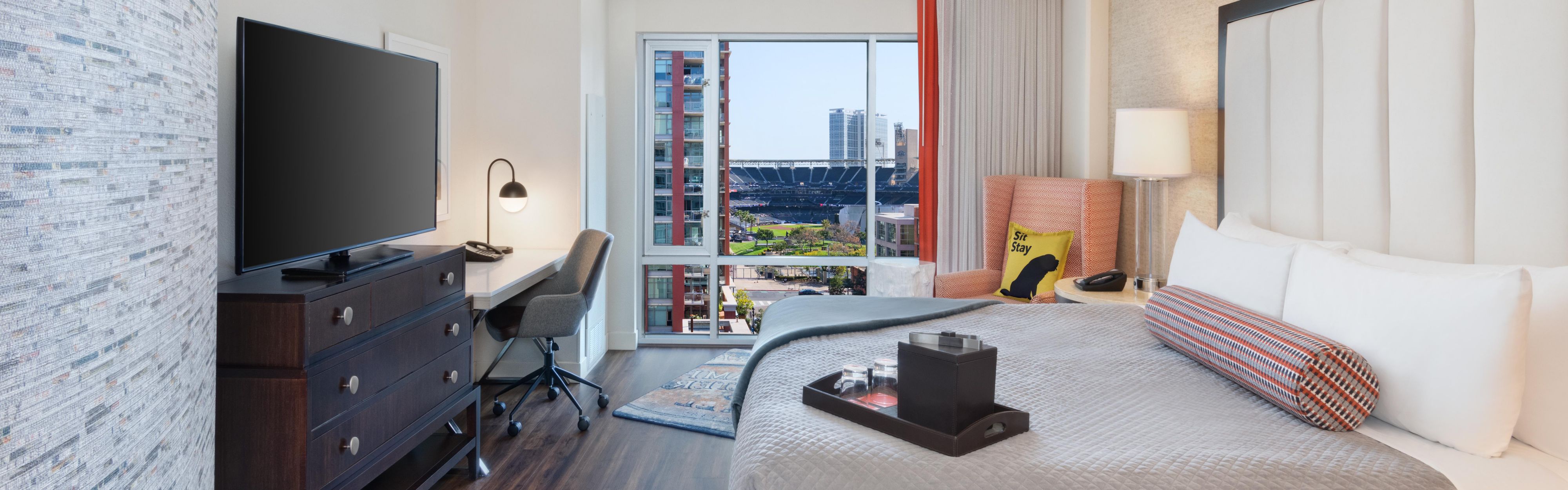 Enjoy our spacious hotel rooms in San Diego near Petco Park