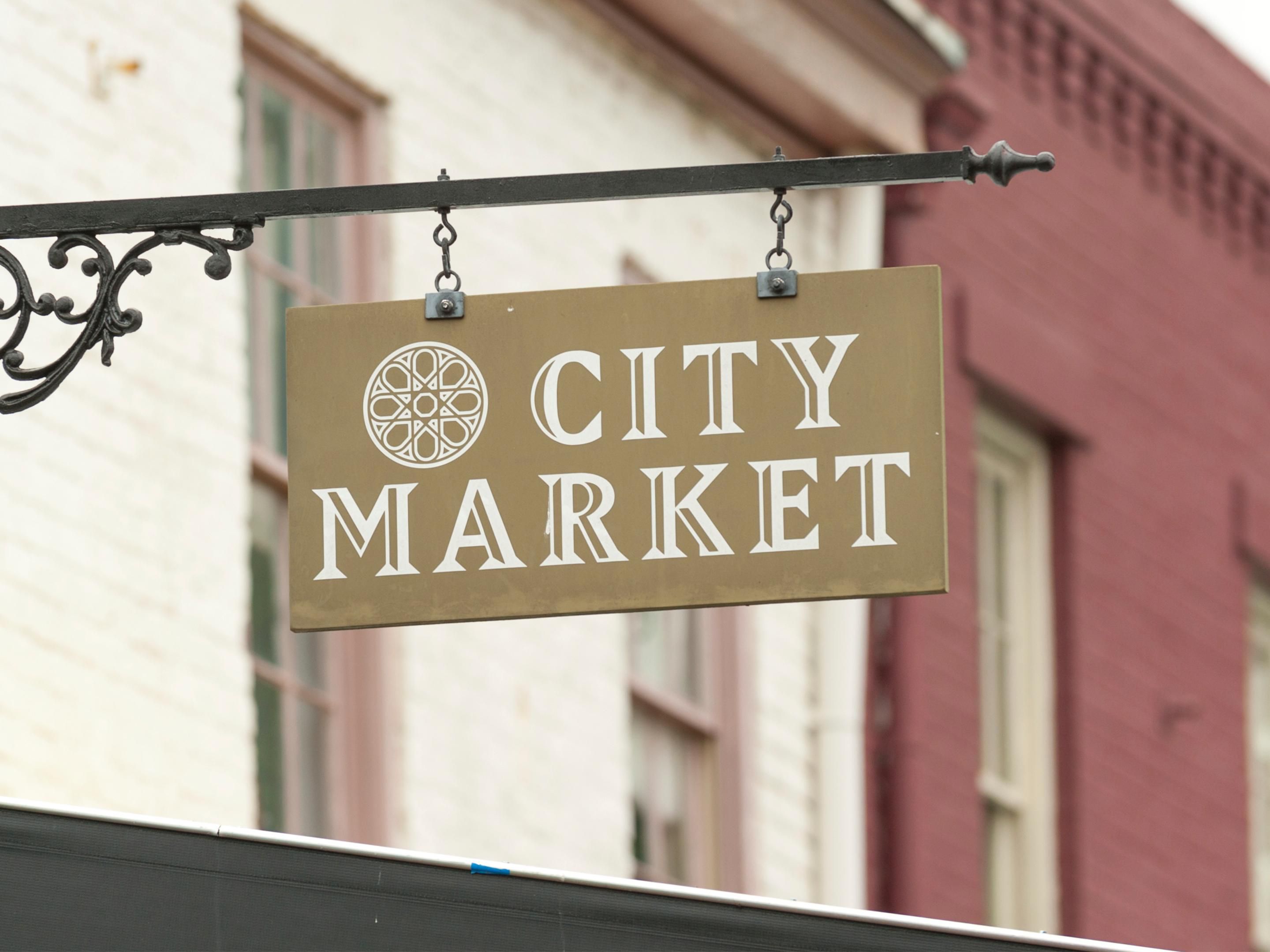 The City Market sign in the Historic District of Savannah.