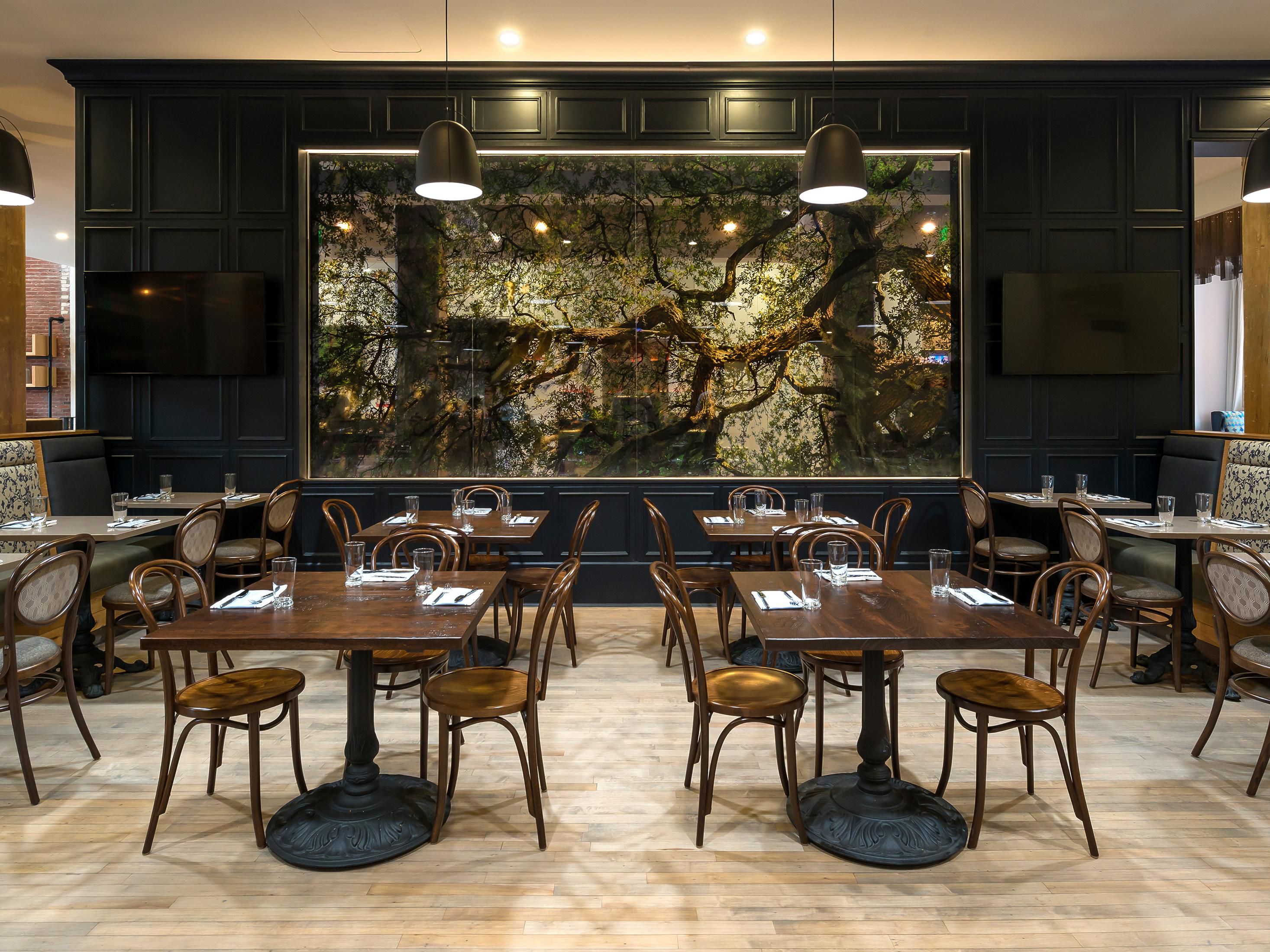 Five Oaks Taproom Dining Room