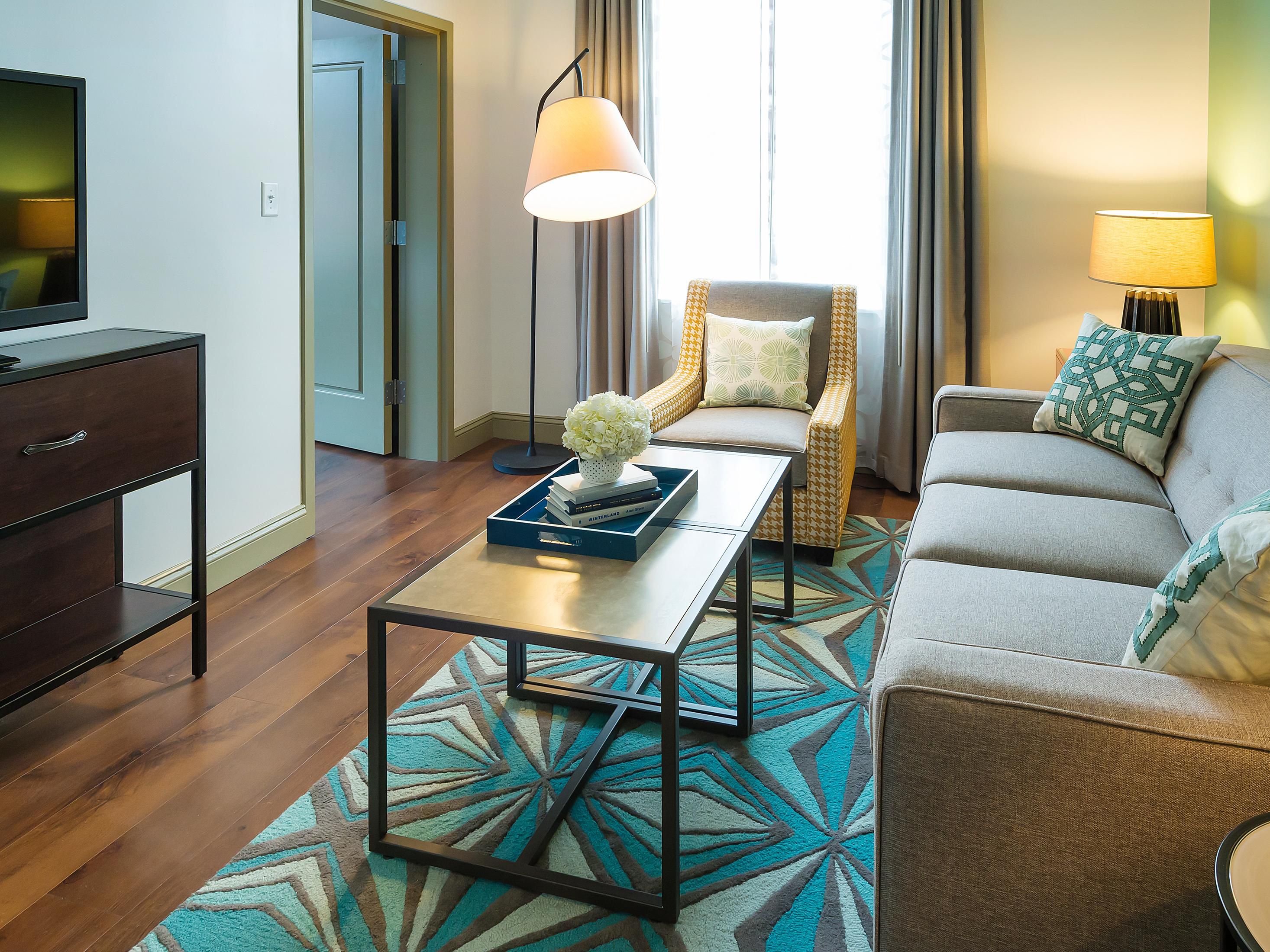 Guckenheimer & Eichberg Living Room