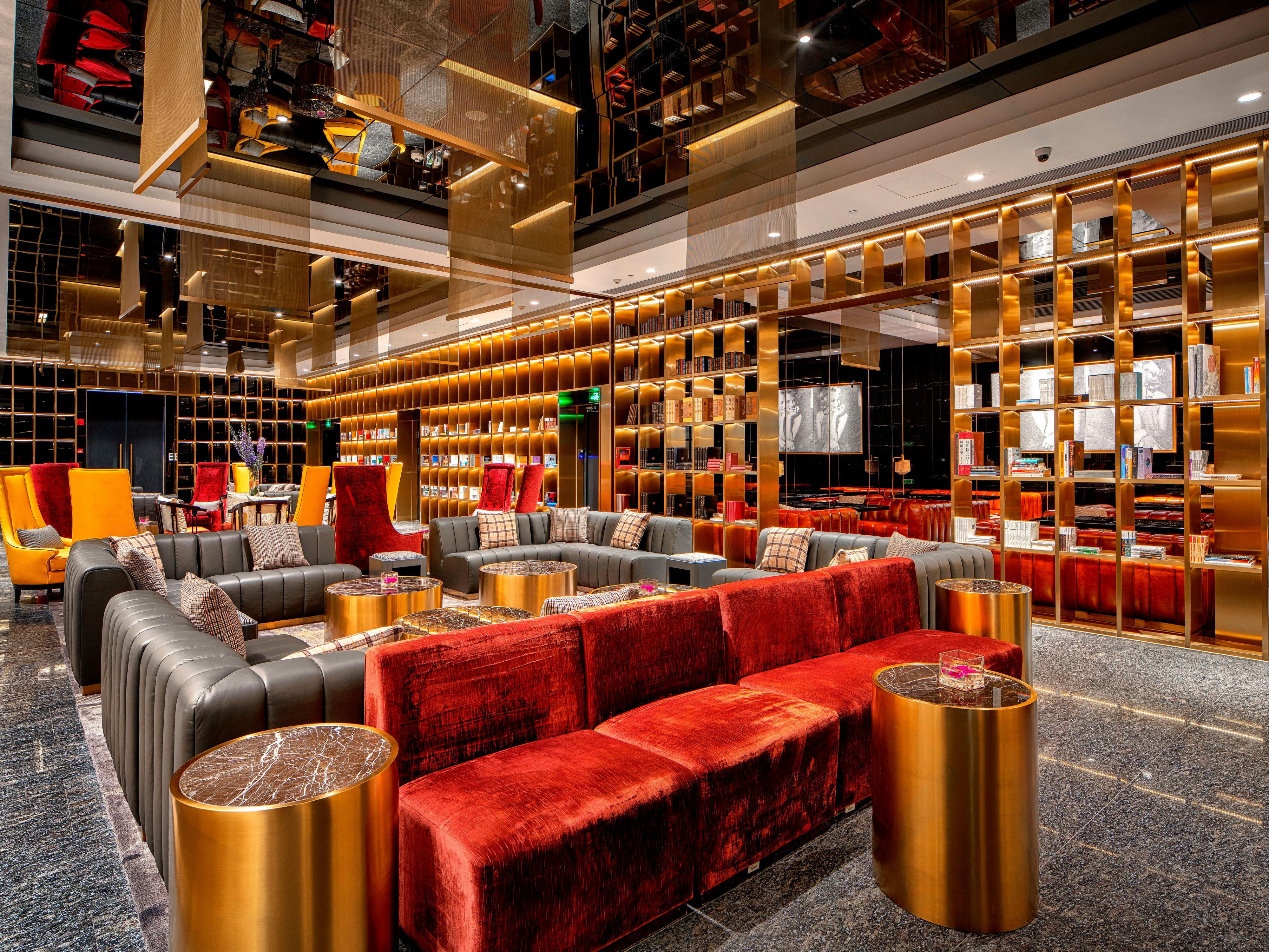 Hotel Feature