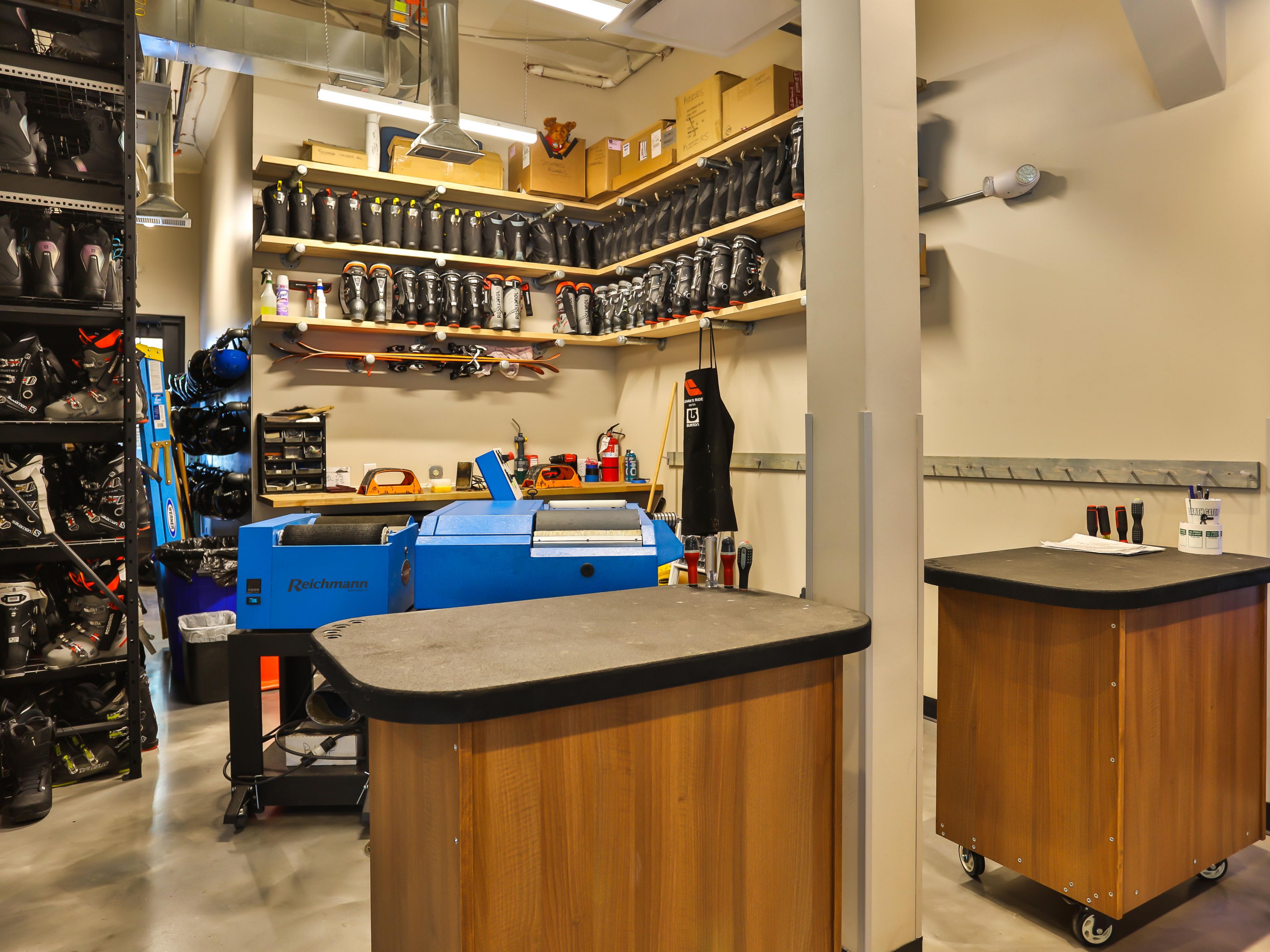 Onsite ski tuning at our Ski shop in Silverthorne