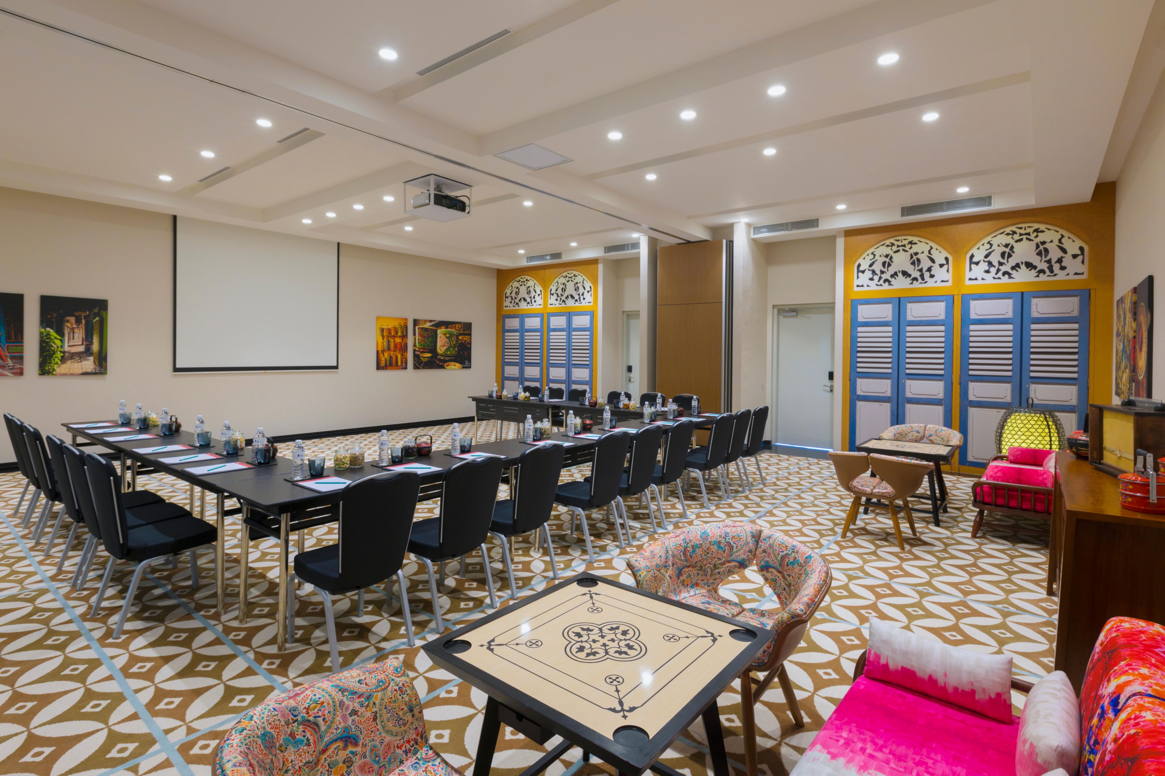 From corporate events to intimate celebrations, whichever the occasion, our team will be there to customize any event for you and ensure it runs smoothly. Ideal for groups between 20-70 persons, enjoy our event space with customizable packages now.