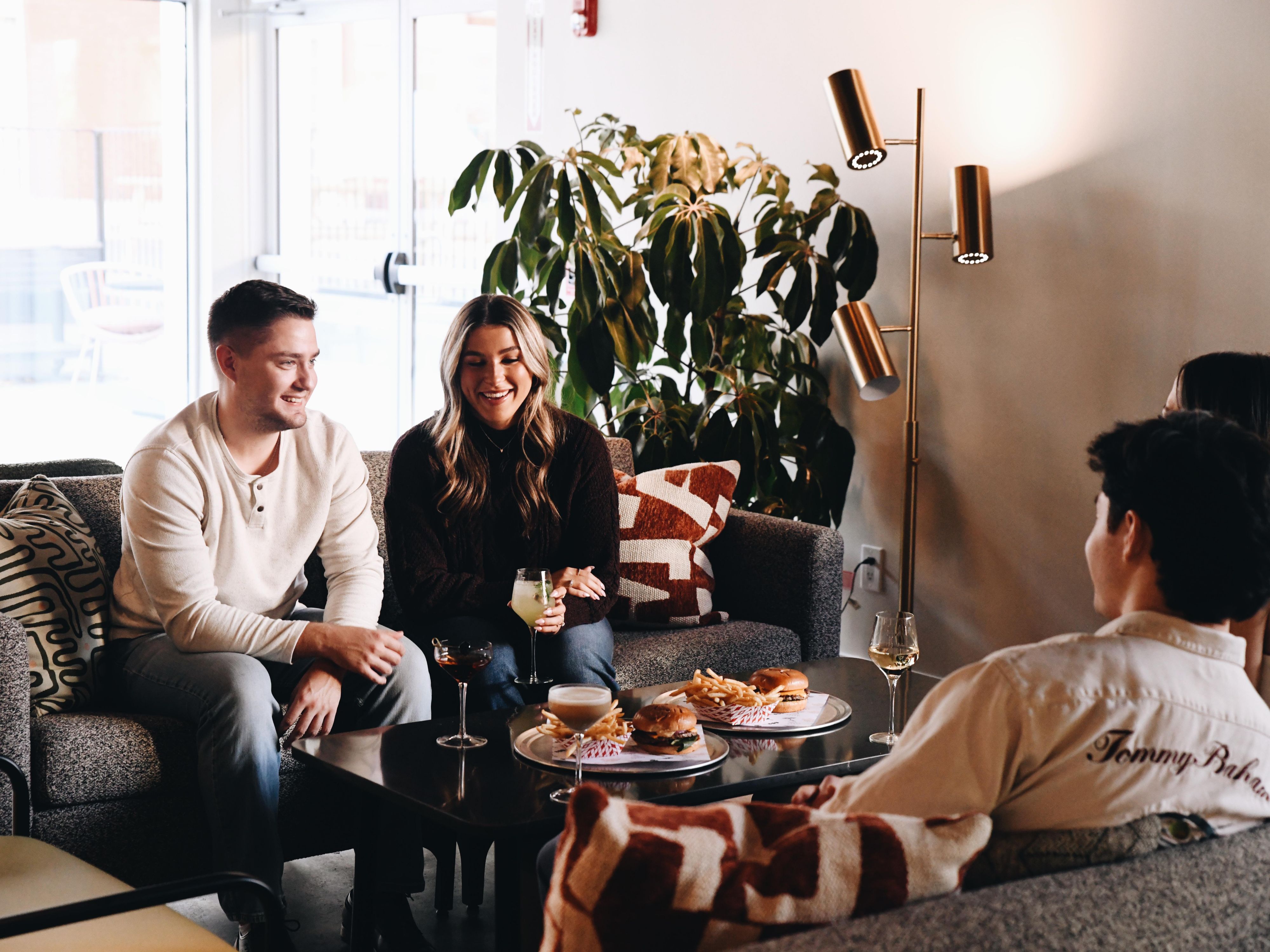 Bel Air Social Lounge
