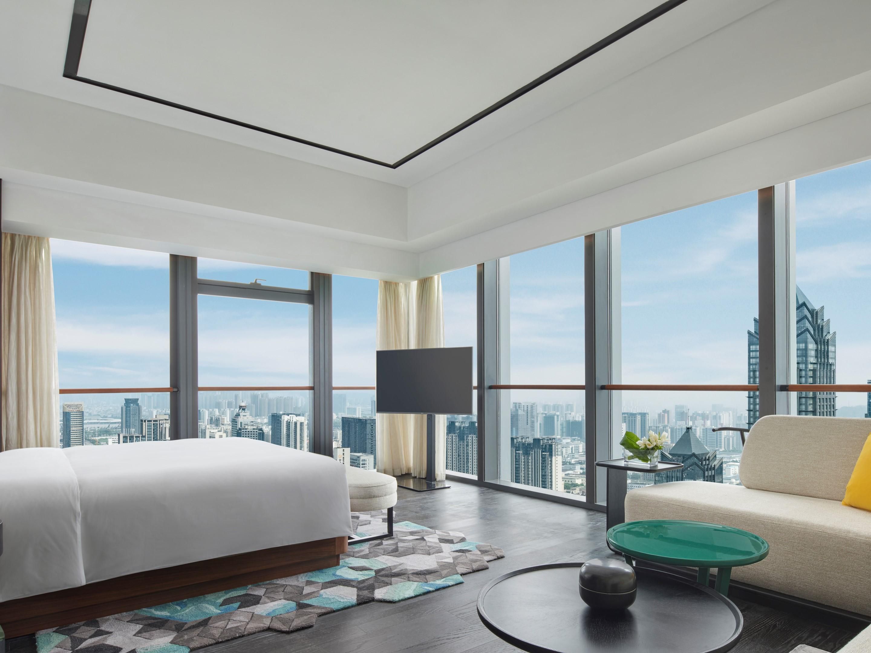 The hotel offers 276 elegantly appointed guest rooms and suites curated with contemporary iconic Suzhou garden depicted in the interior design of the rooms. Enjoy a sip of local tea and marvel at the view, as we invite you to a journey between the ancient and the modern Suzhou.