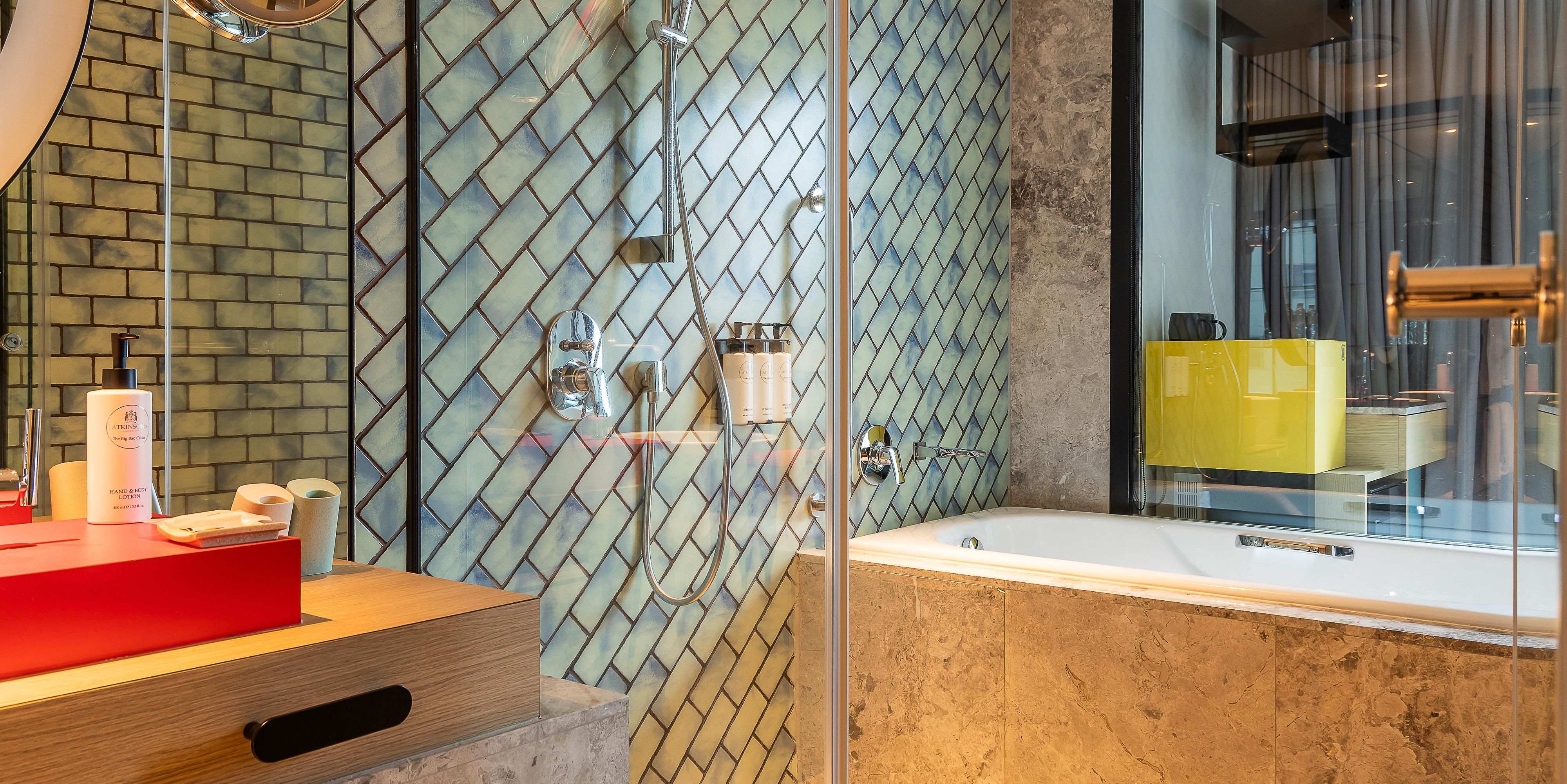 Super King Premium Bathroom