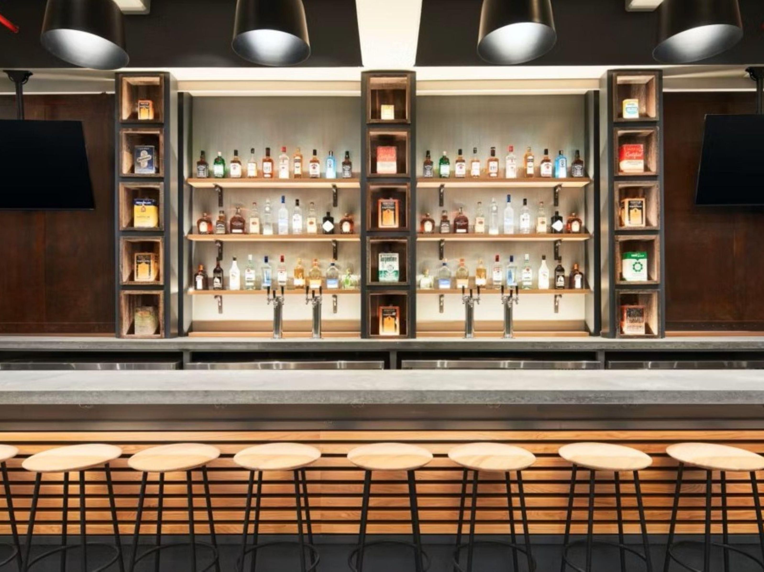 Relax and recharge with us at R+R Eatery.