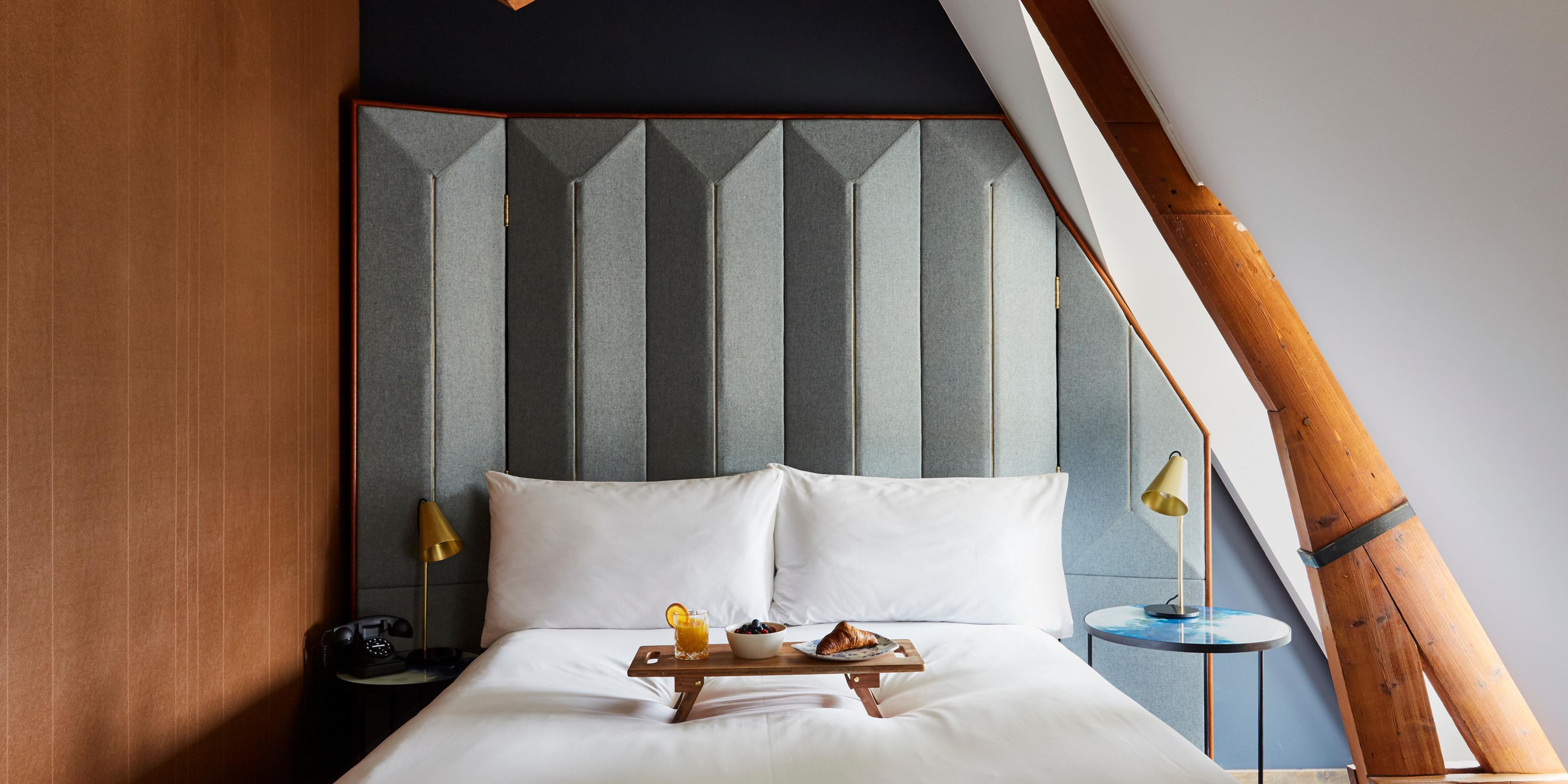 This room is perefect for a young urban living experience
