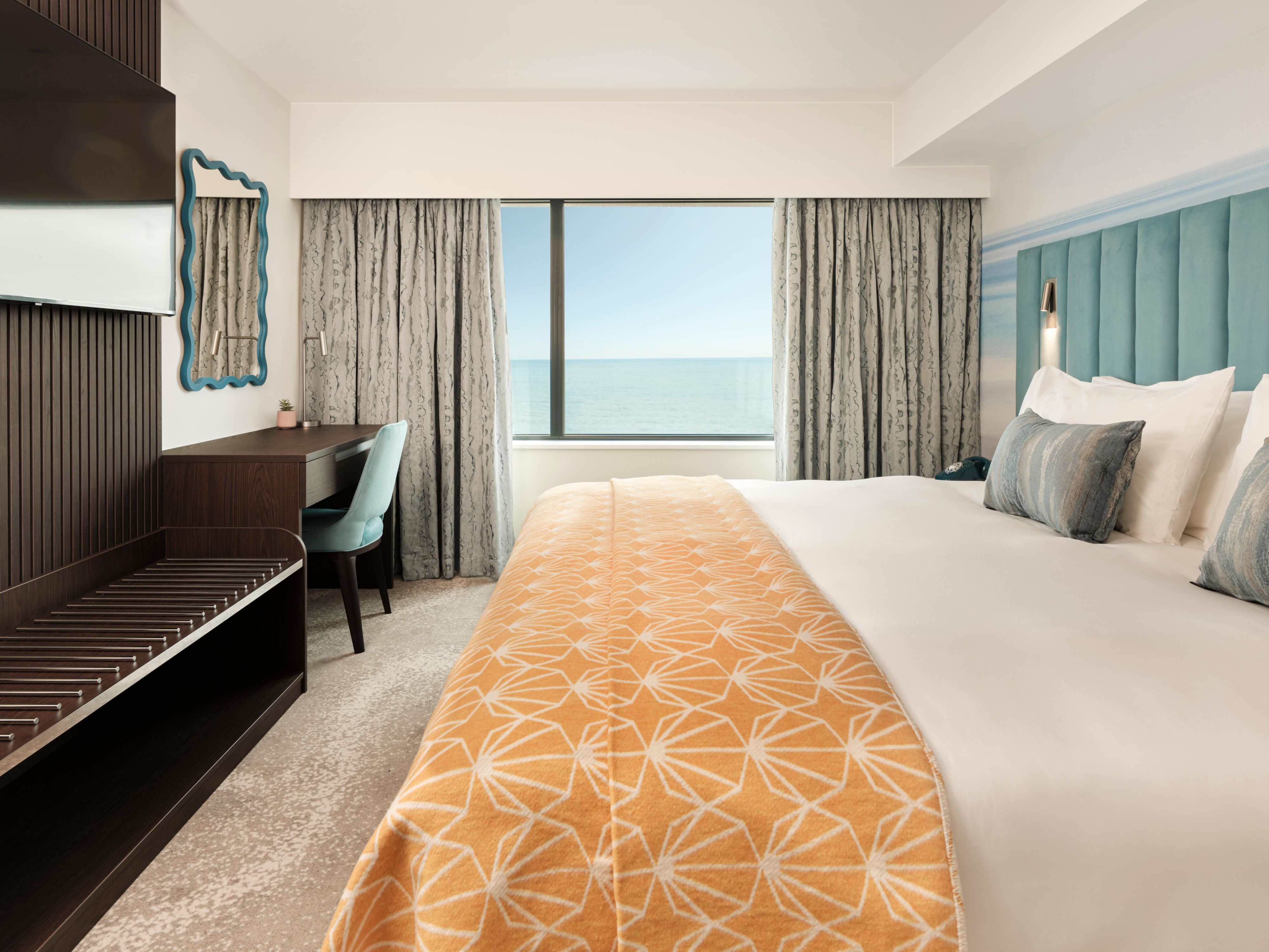 Relax in comfort with Torquay's coastline just beyond your window.