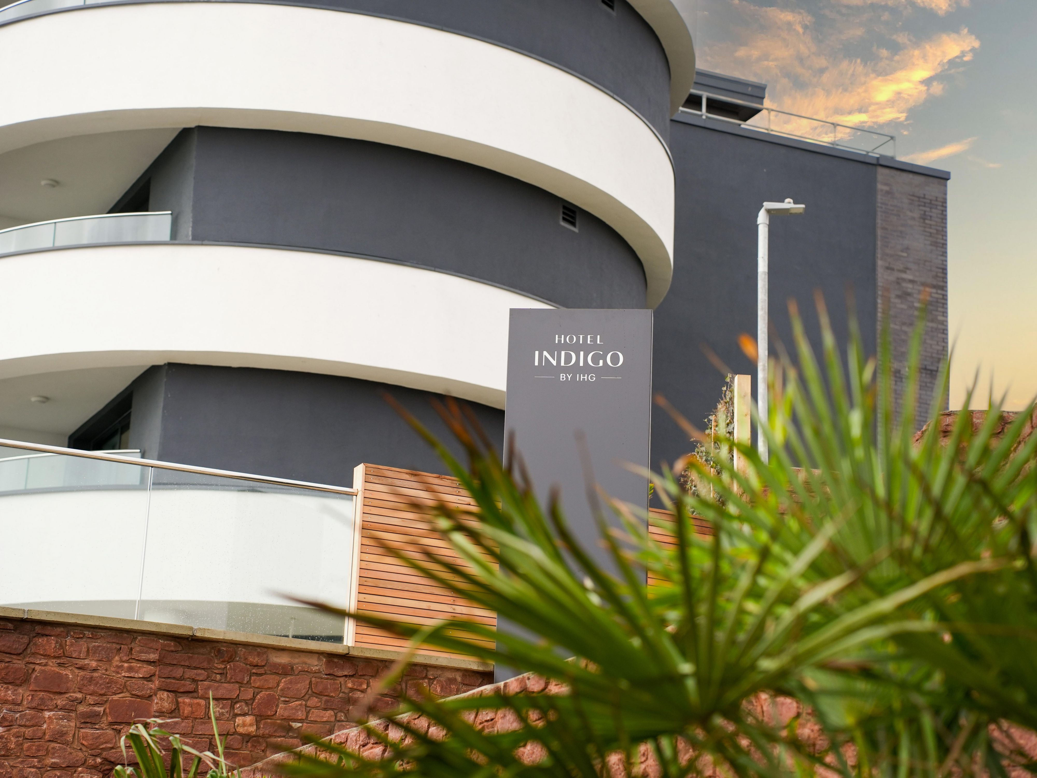 Exterior of Hotel Indigo Torquay
