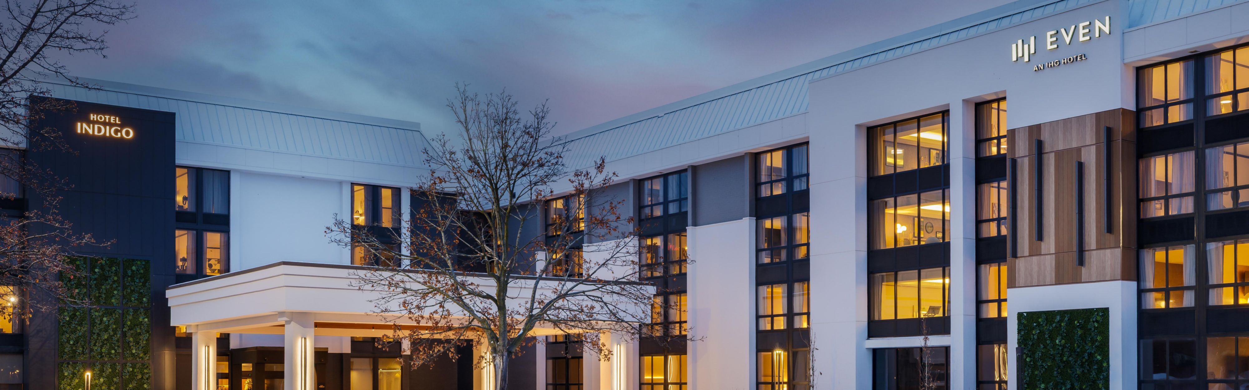 $hotelInfo.mediaDetails.welcomePhotos.primaryPhoto.caption}