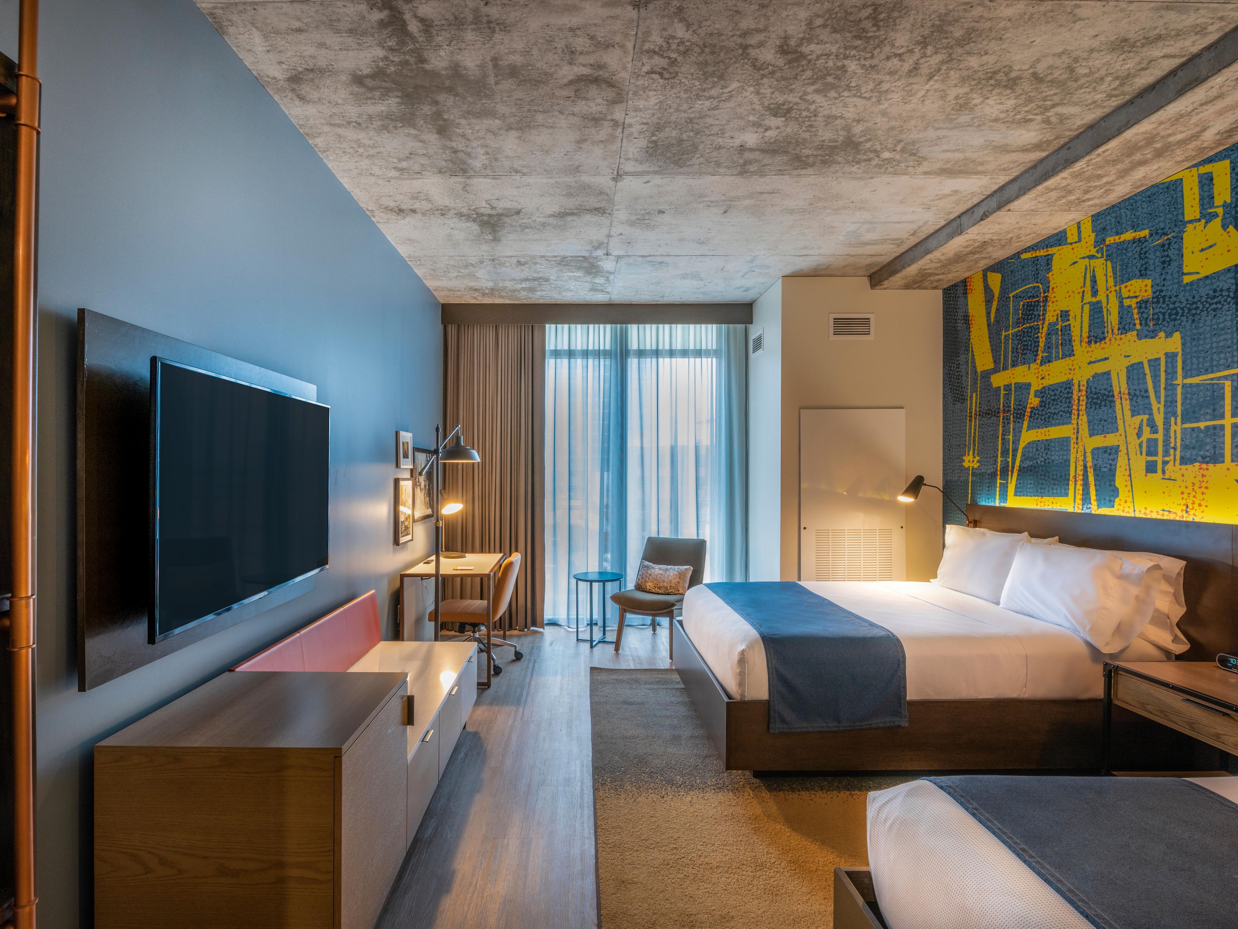 Concrete ceilings and exposed concrete take you back to the 1920s