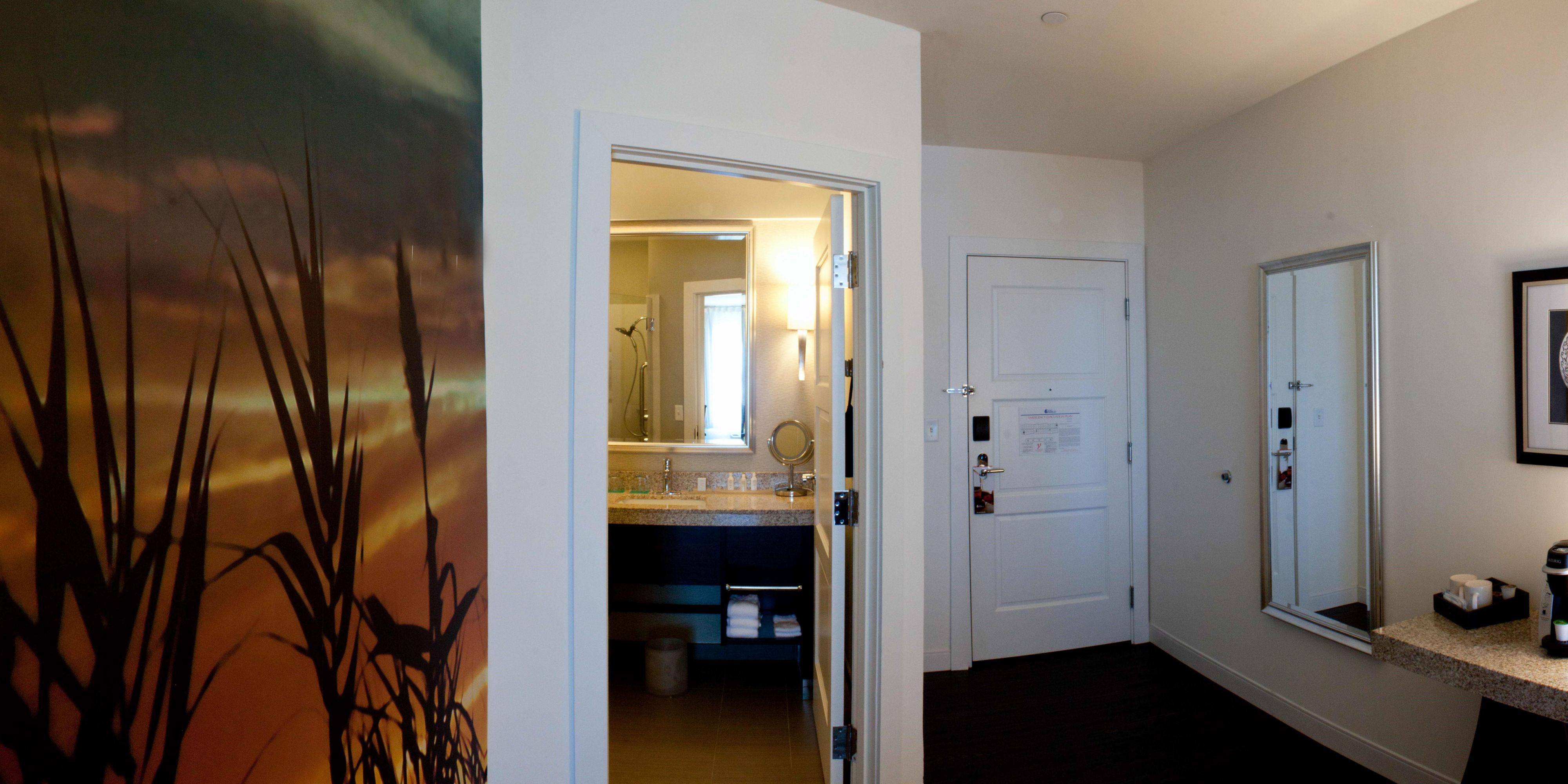 Entryway to Guest Room and Bathroom