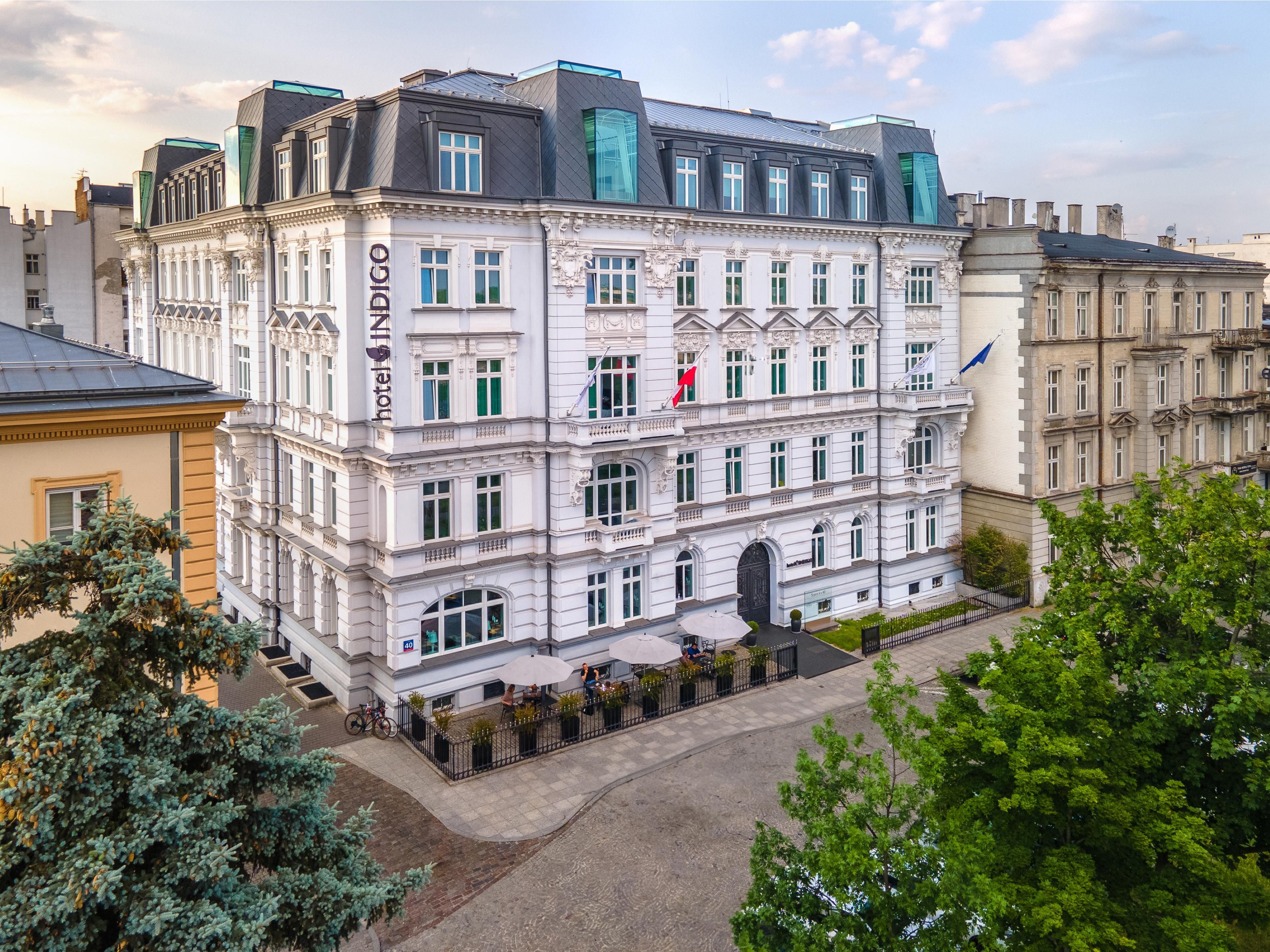 The hotel is located in a residence, which was built in 1903.