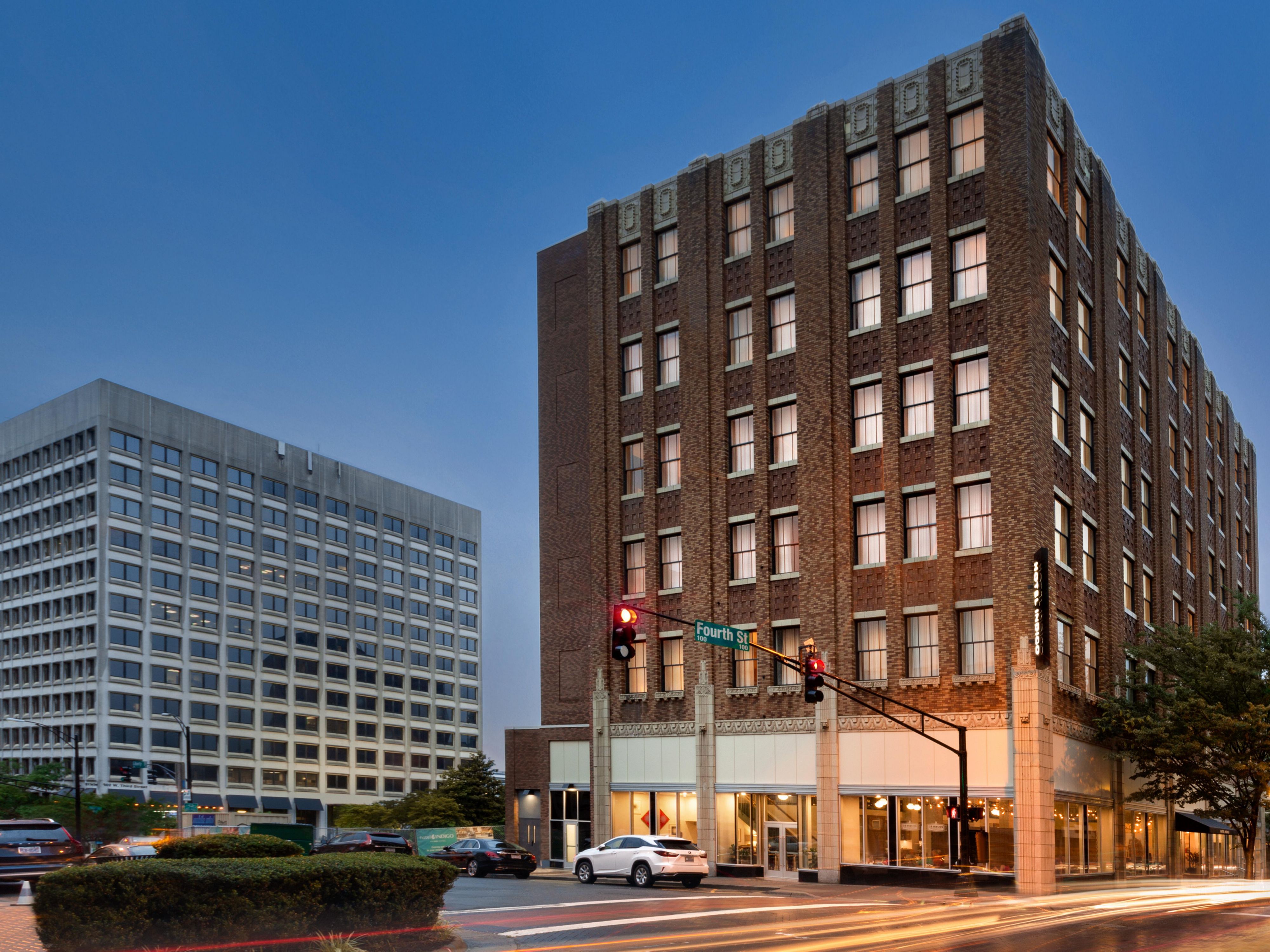 Hotel Exterior - Located off 4th Street and N Liberty Street.