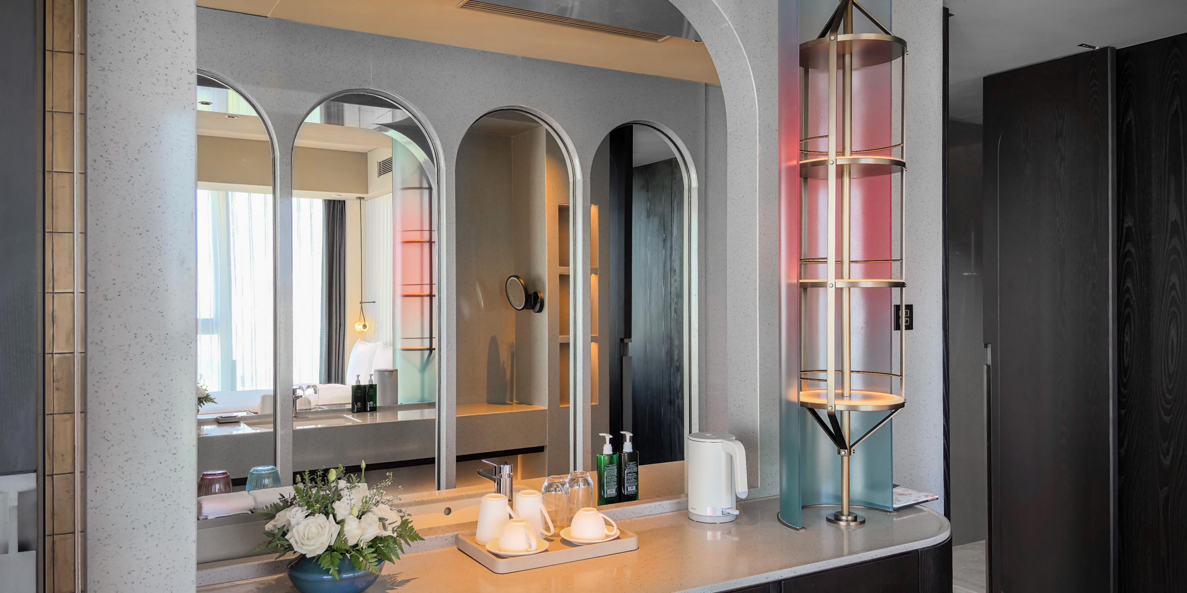 1 King Suite 