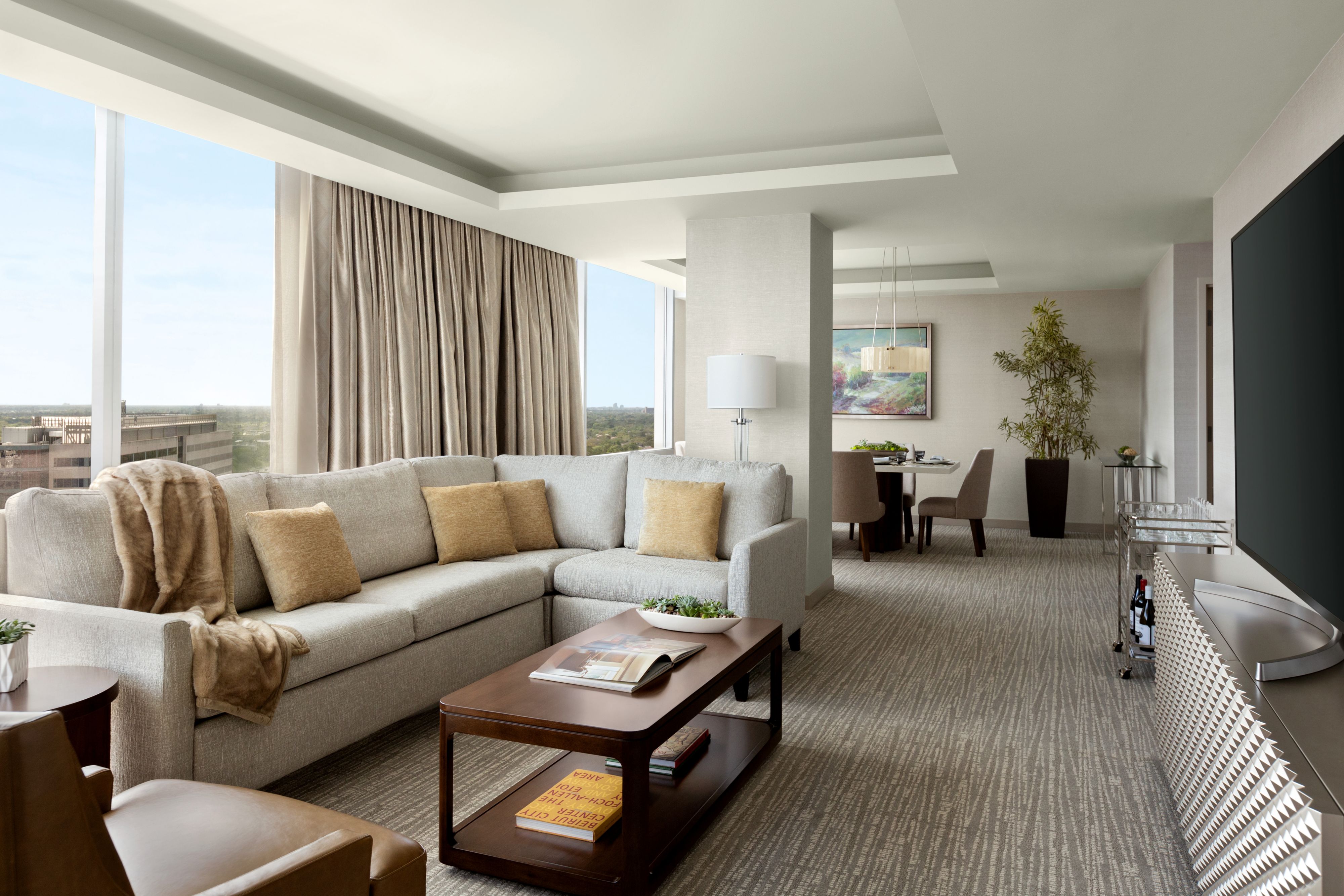 IC Houston Suite