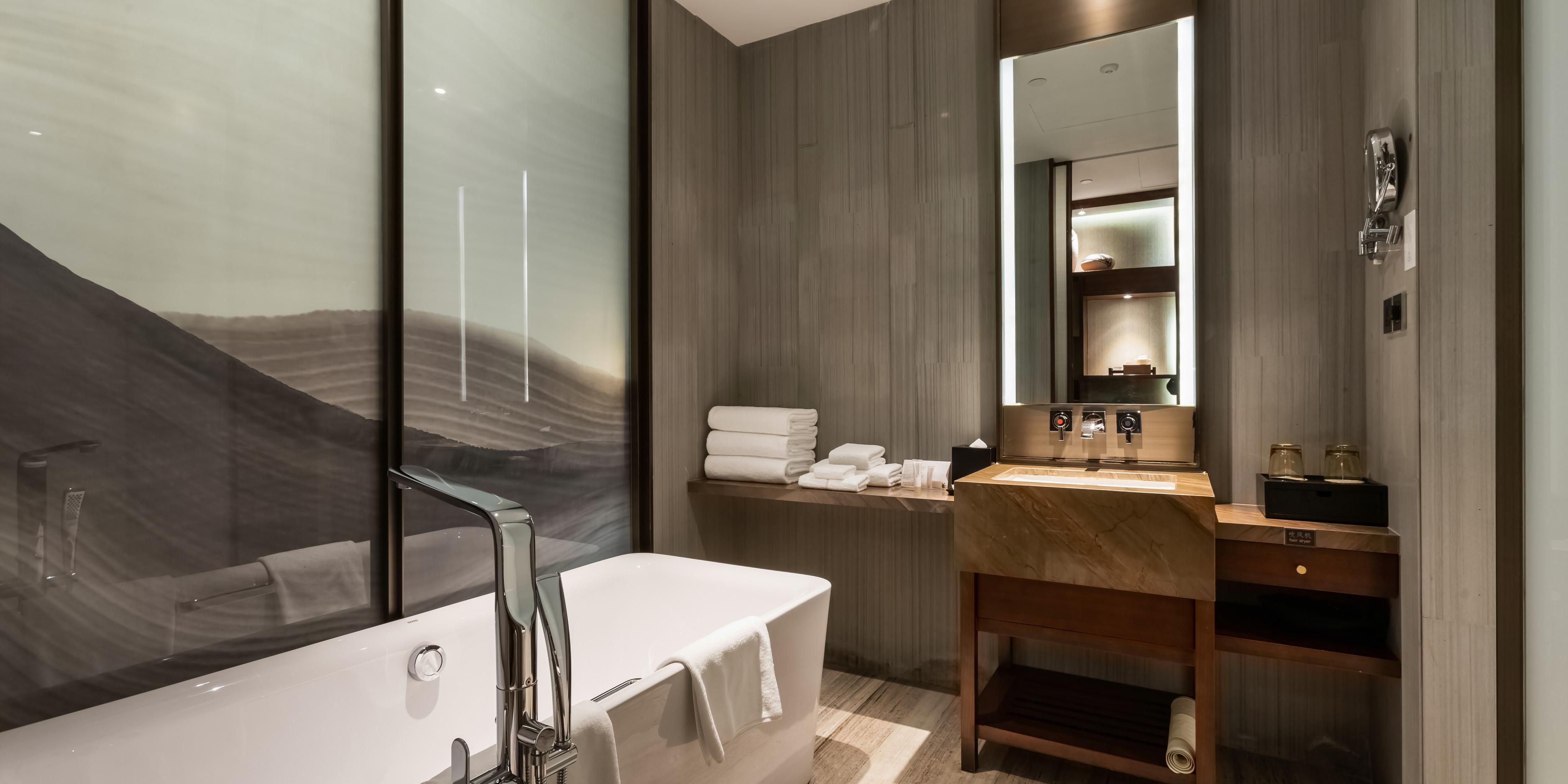 Hualuxe Wuxi Taihu Hotel Rooms