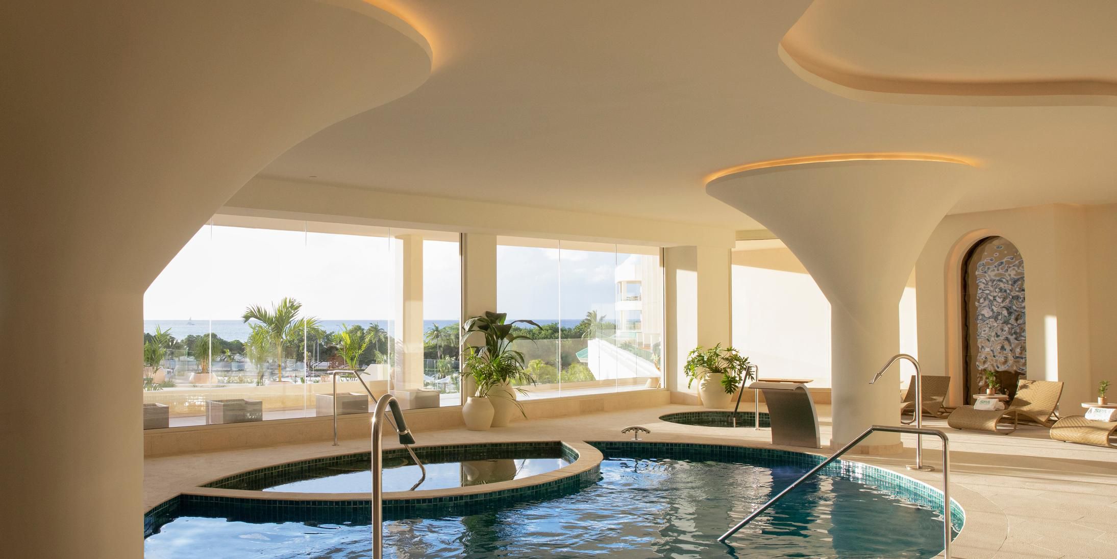 Déjese llevar y relájese con nuestros masajes, faciales y rituales corporales inspirados en botánicos de la isla. El spa de JOIA Aruba ofrece cabinas con vista al mar, siete salas de tratamiento y el cuidado experto que necesita para renovarse y sentirse en equilibrio.