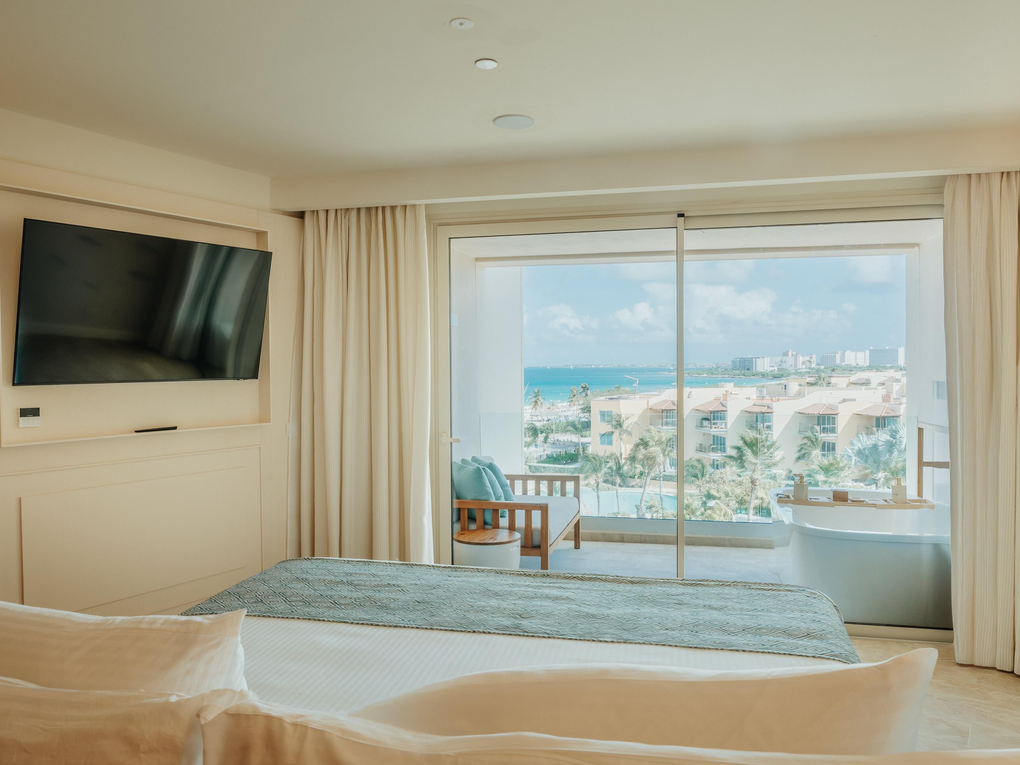 side ocean view suite