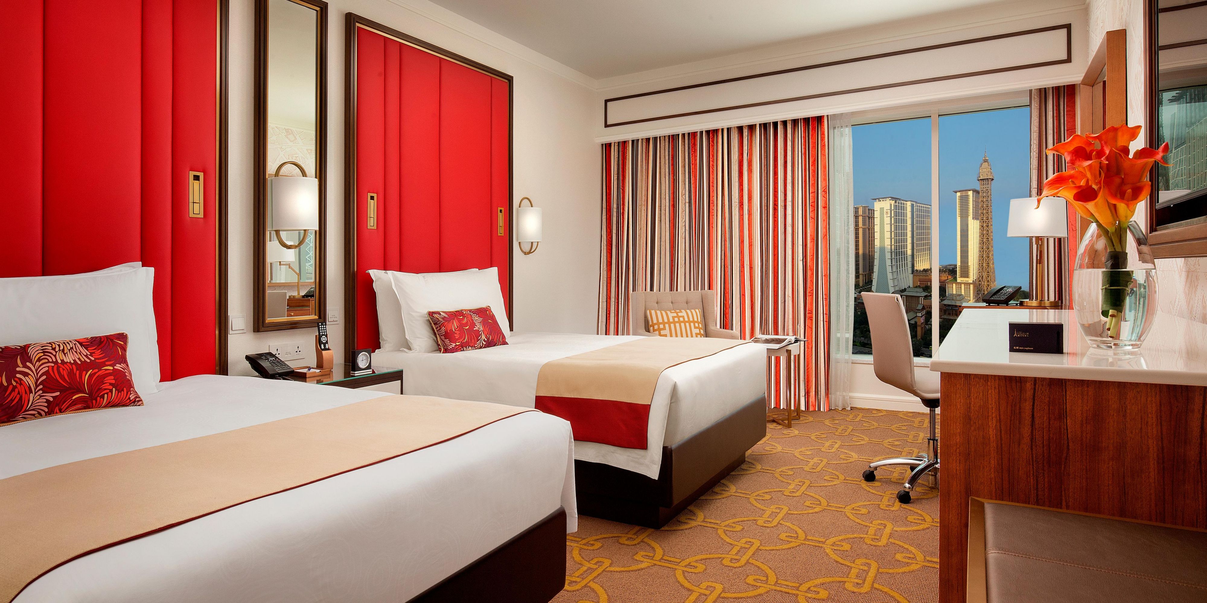 Eiffel Tower Room - Double Beds 