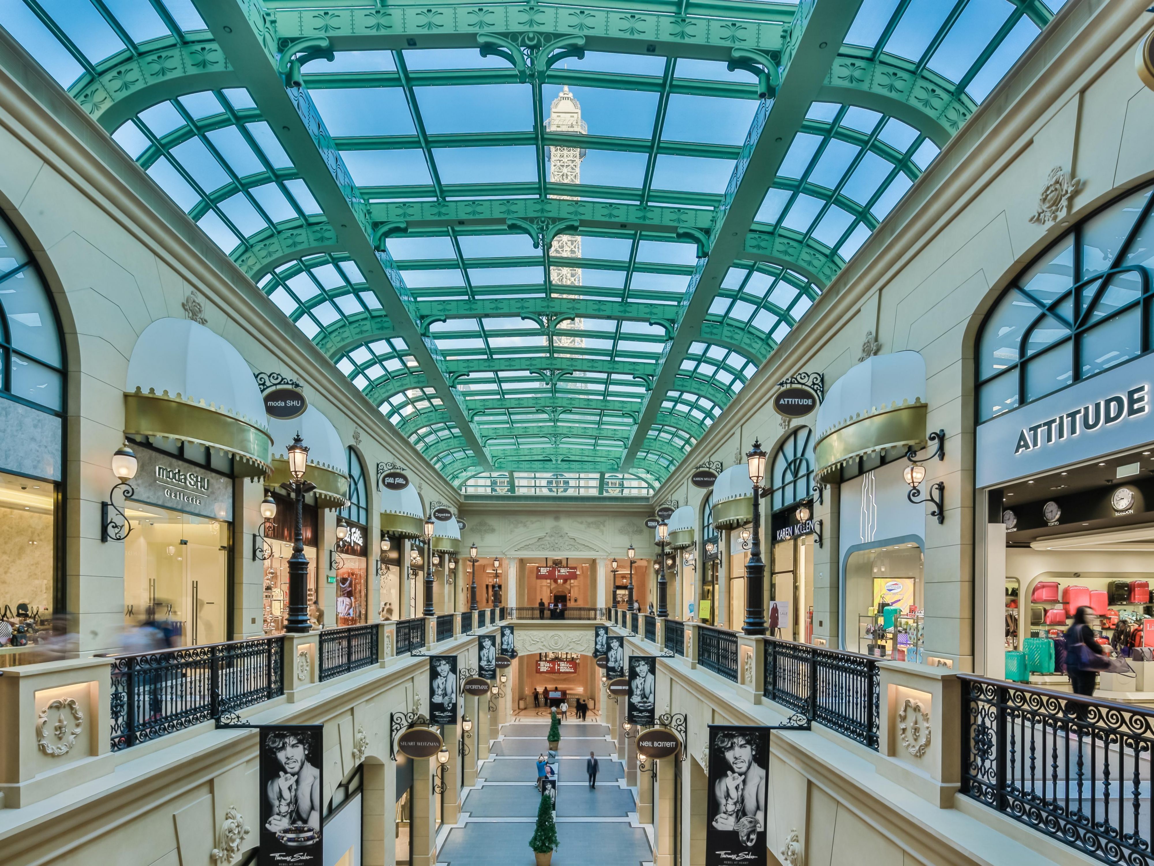 Shopping Mall