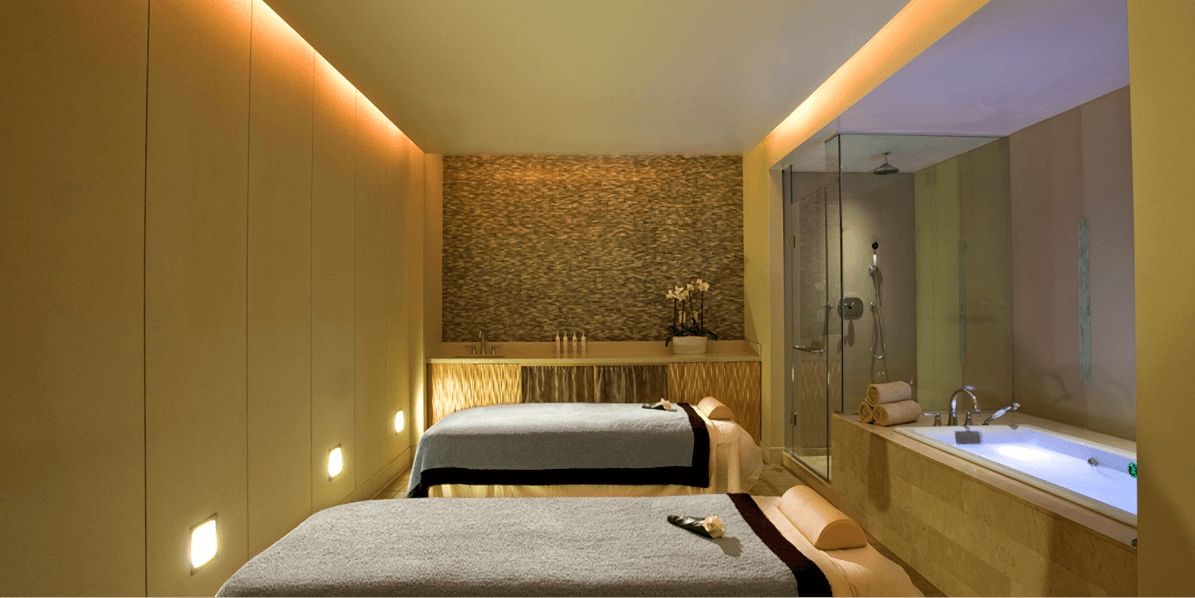 Our couples treatment room offers a variety of massages
