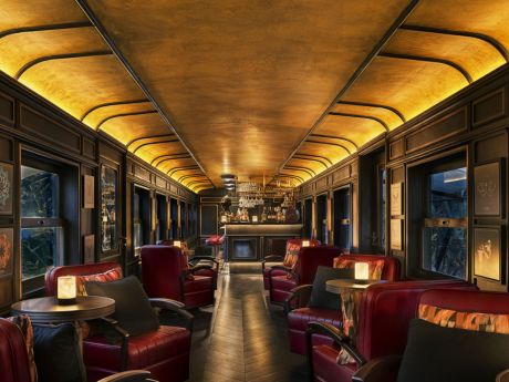  Poirot Bar อินเตอร์คอนติเน็นตัล เขาใหญ่ รีสอร์ท