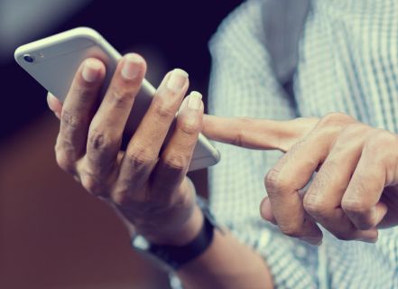 Nhận phòng và trả phòng theo hình thức kỹ thuật số