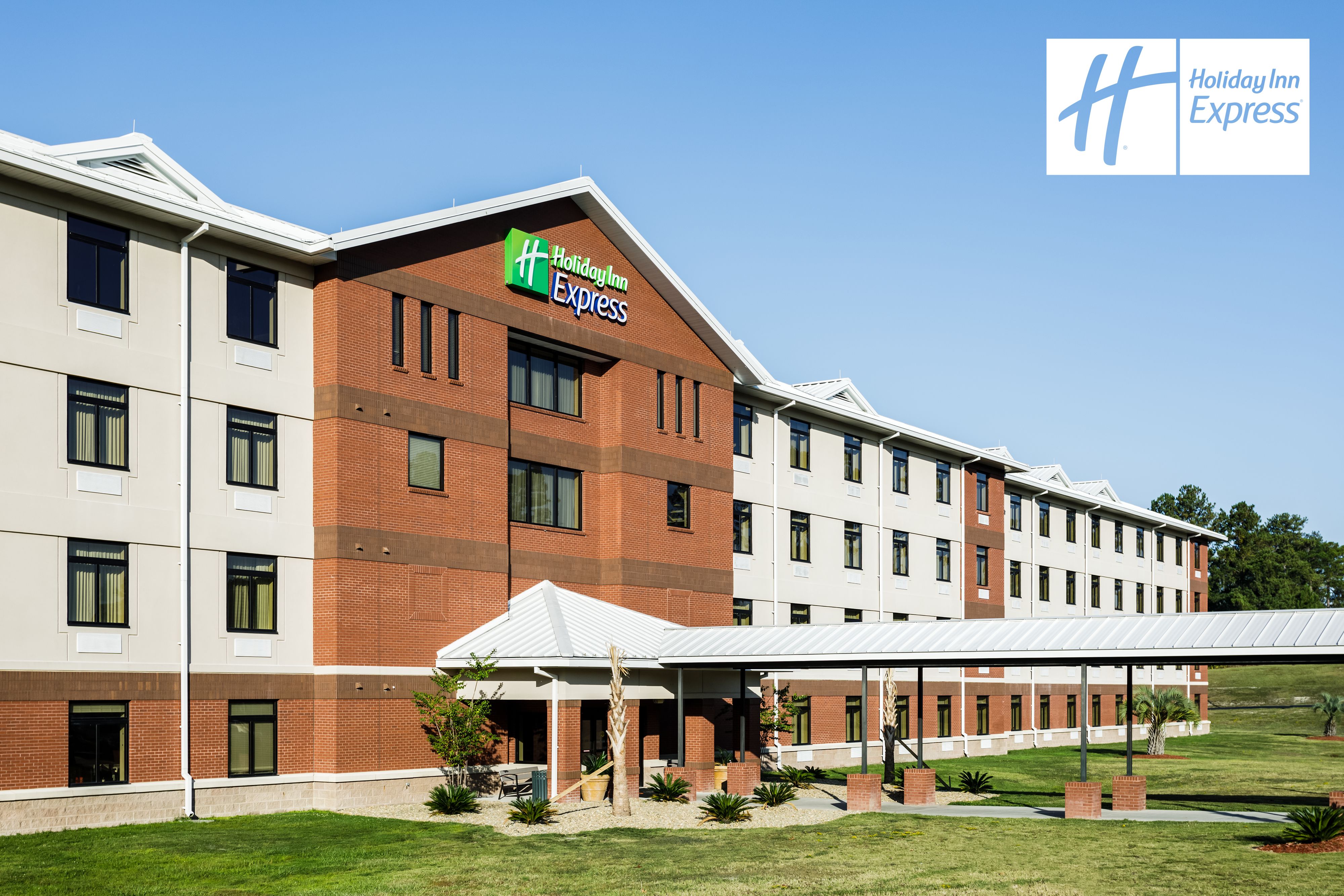 Holiday Inn Express Hotel Photo