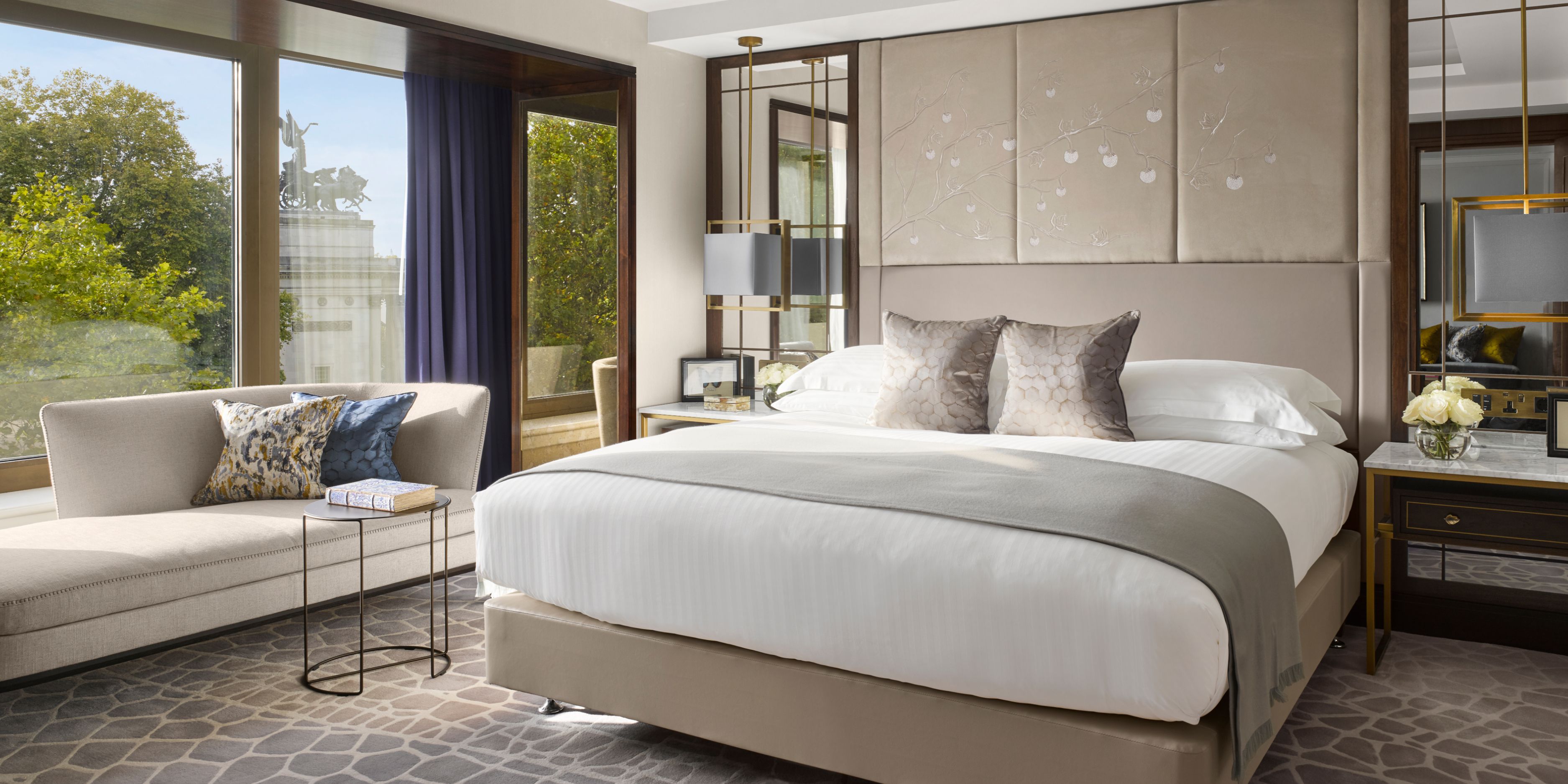Image of InterContinental Park Lane bedroom