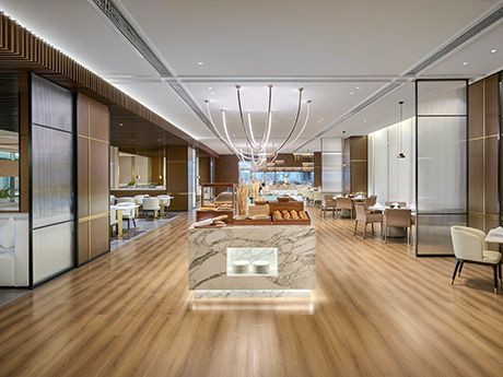 Crowne Plaza Phnom Penh by IHG W Restaurant