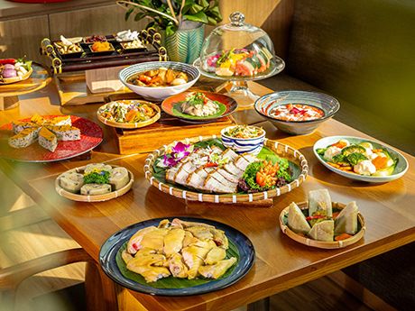 Holiday Inn & Suites Saigon Airport  Manja Manja Restaurant