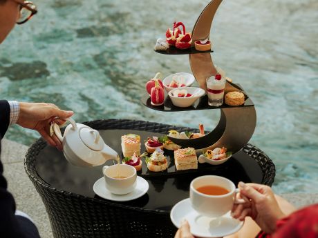 InterContinental Hanoi Westlake Diplomat Lounge & Sunset Bar