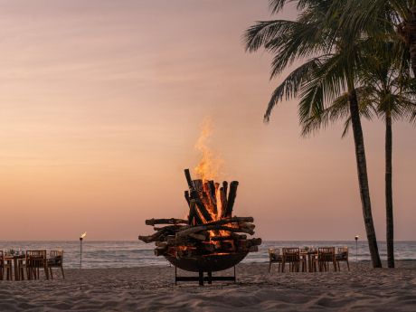 Regent Phu Quoc Aqua Bar and Lounge