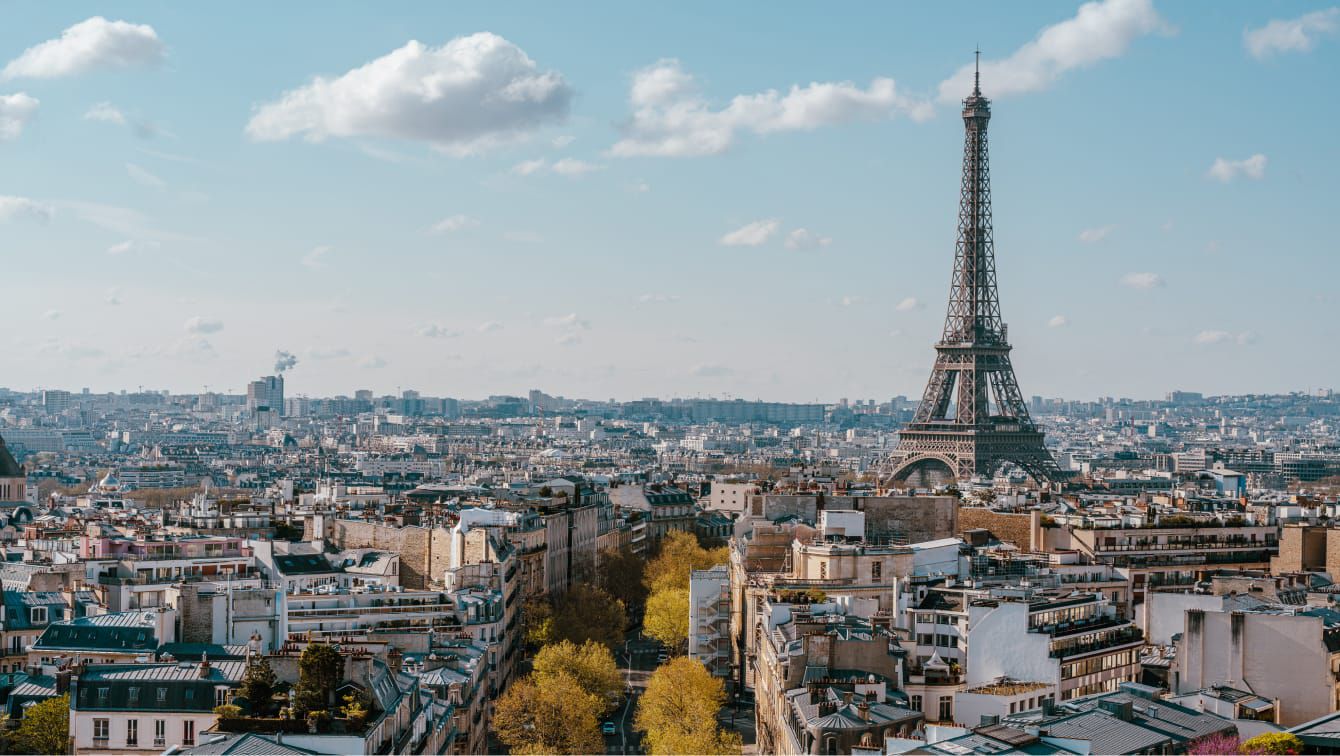 Paris skyline