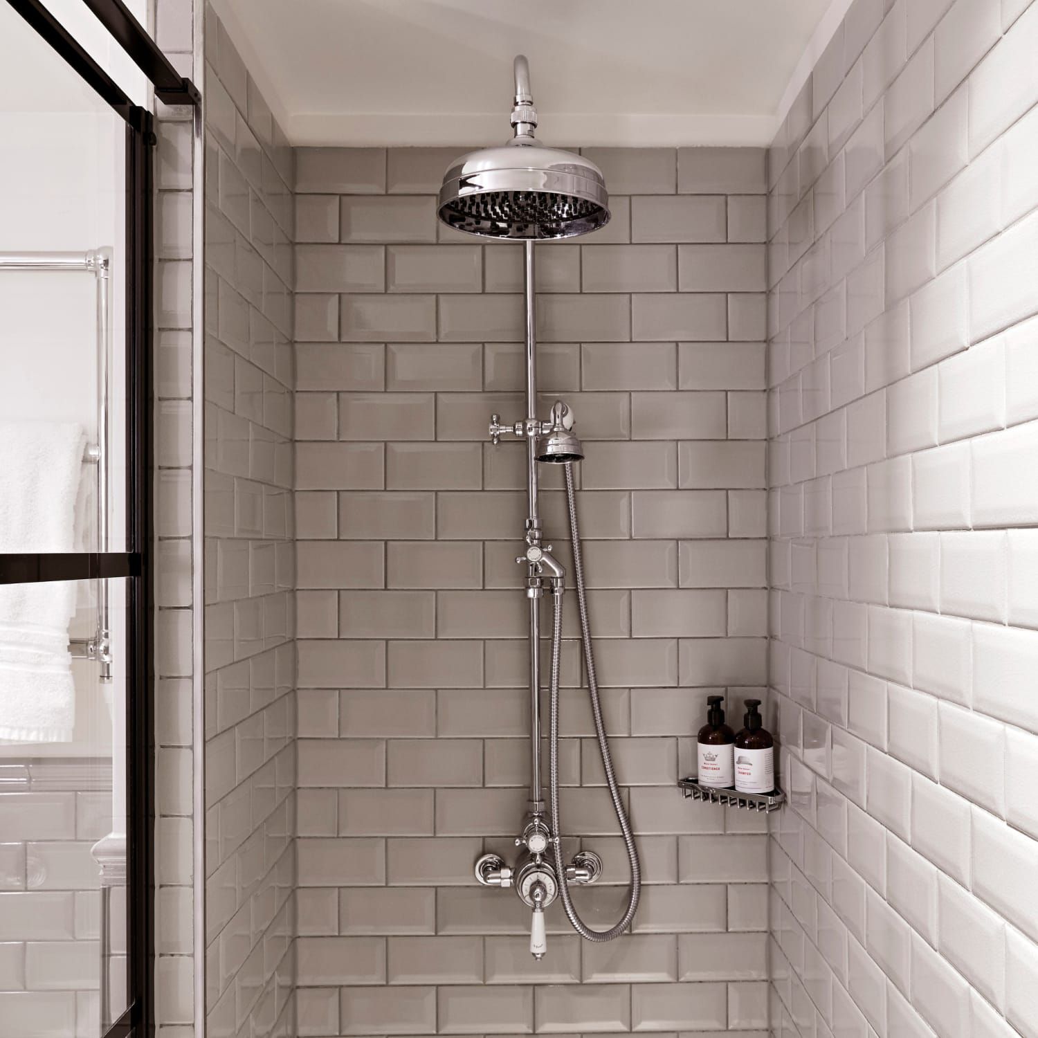 Hotel shower 