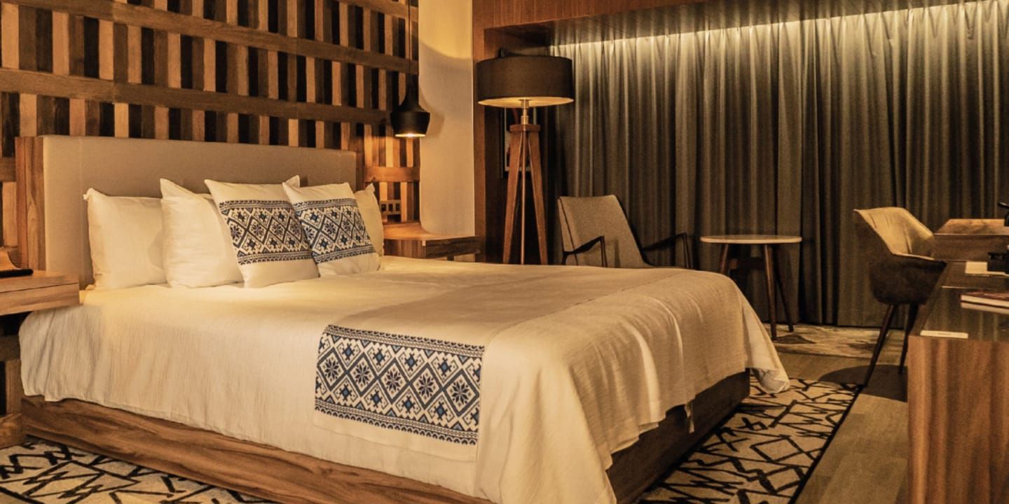Hotel Indigo - Guadalajara Expo
