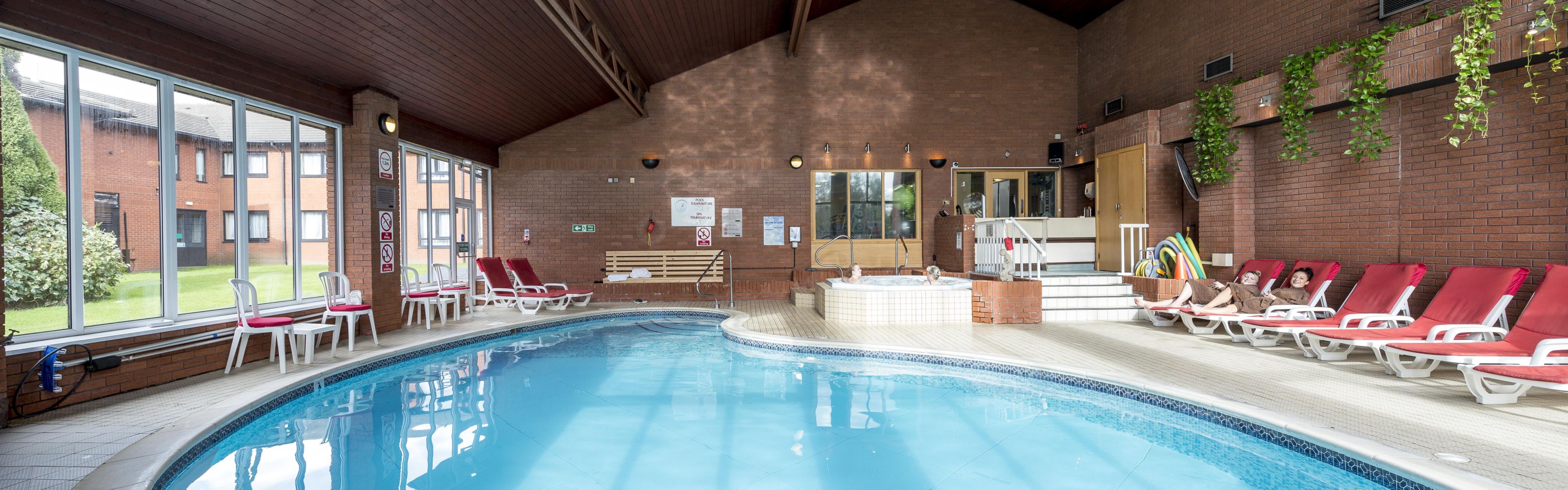 Holiday Inn Alfreton Hotels Holiday Inn South Normanton M1 Jct 28 Amenities