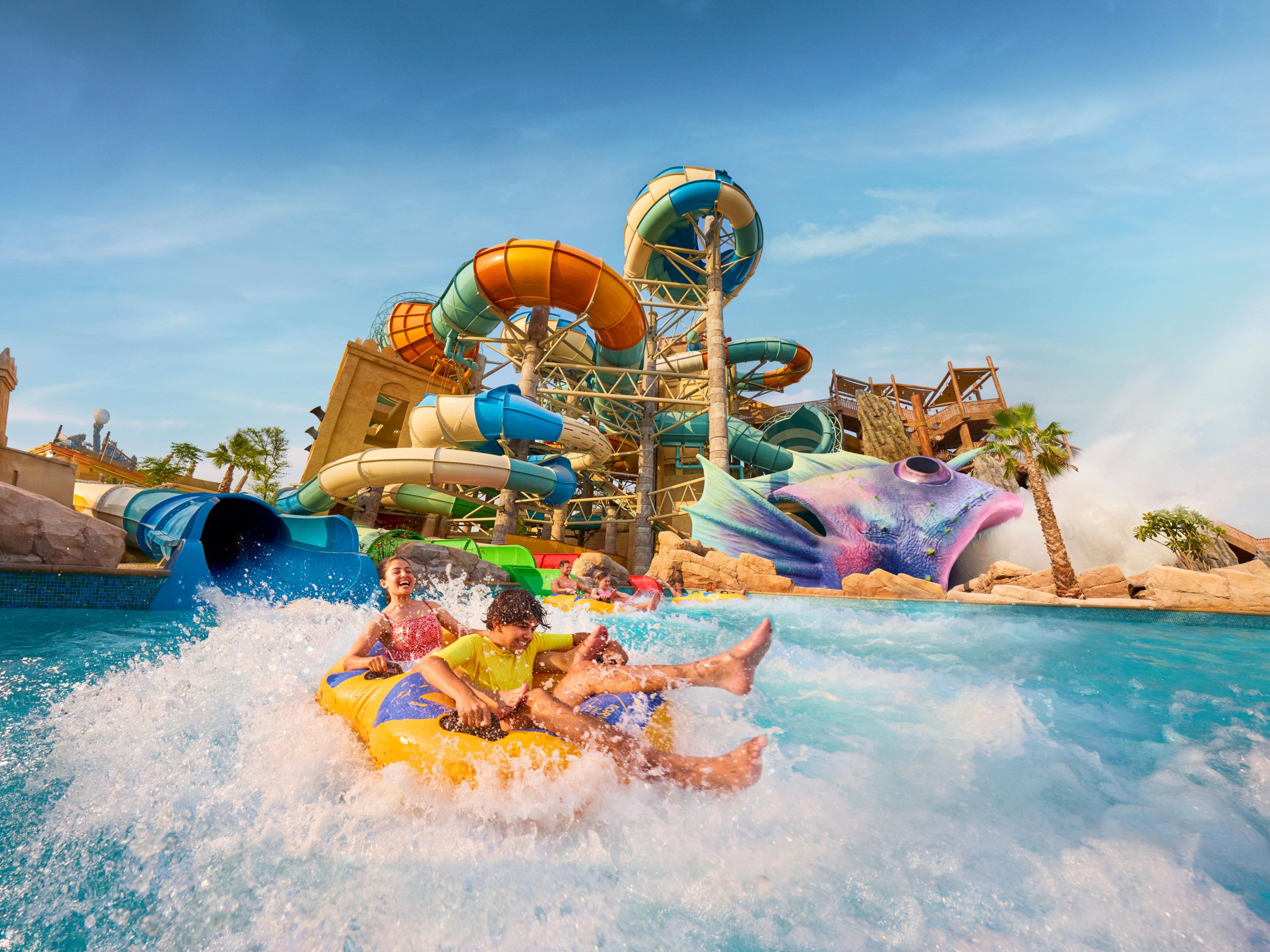 A bright, family-friendly escape, Yas Plaza Bay brings everyone together with spacious family suites and relaxed shared spaces. With Yas Theme Park access included in every stay, every day feels easy, exciting, and wonderfully shared.