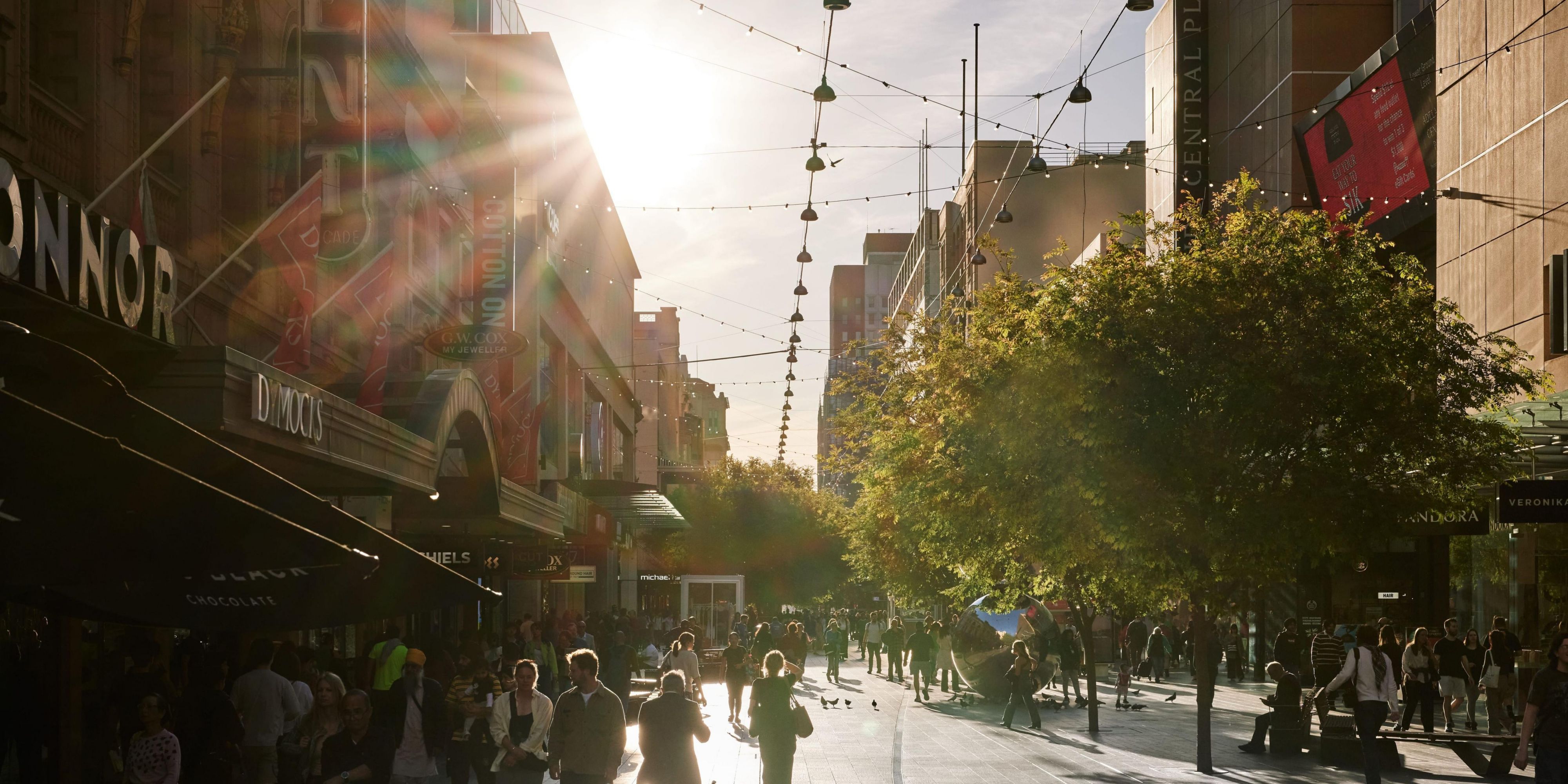 Take a short stroll to premium shopping and dining at Rundle Mall.