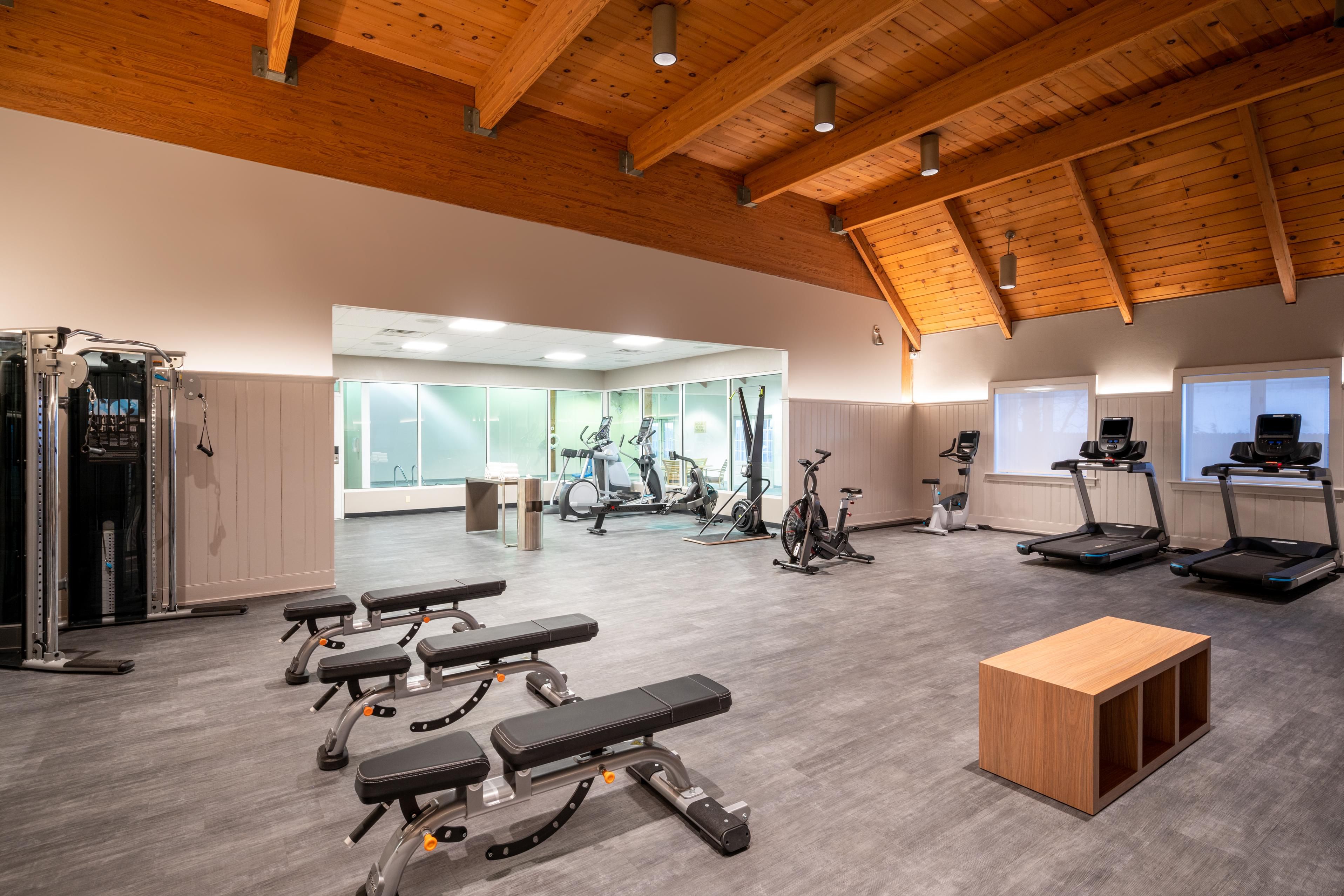 New 24-hour fitness center with extensive equipment