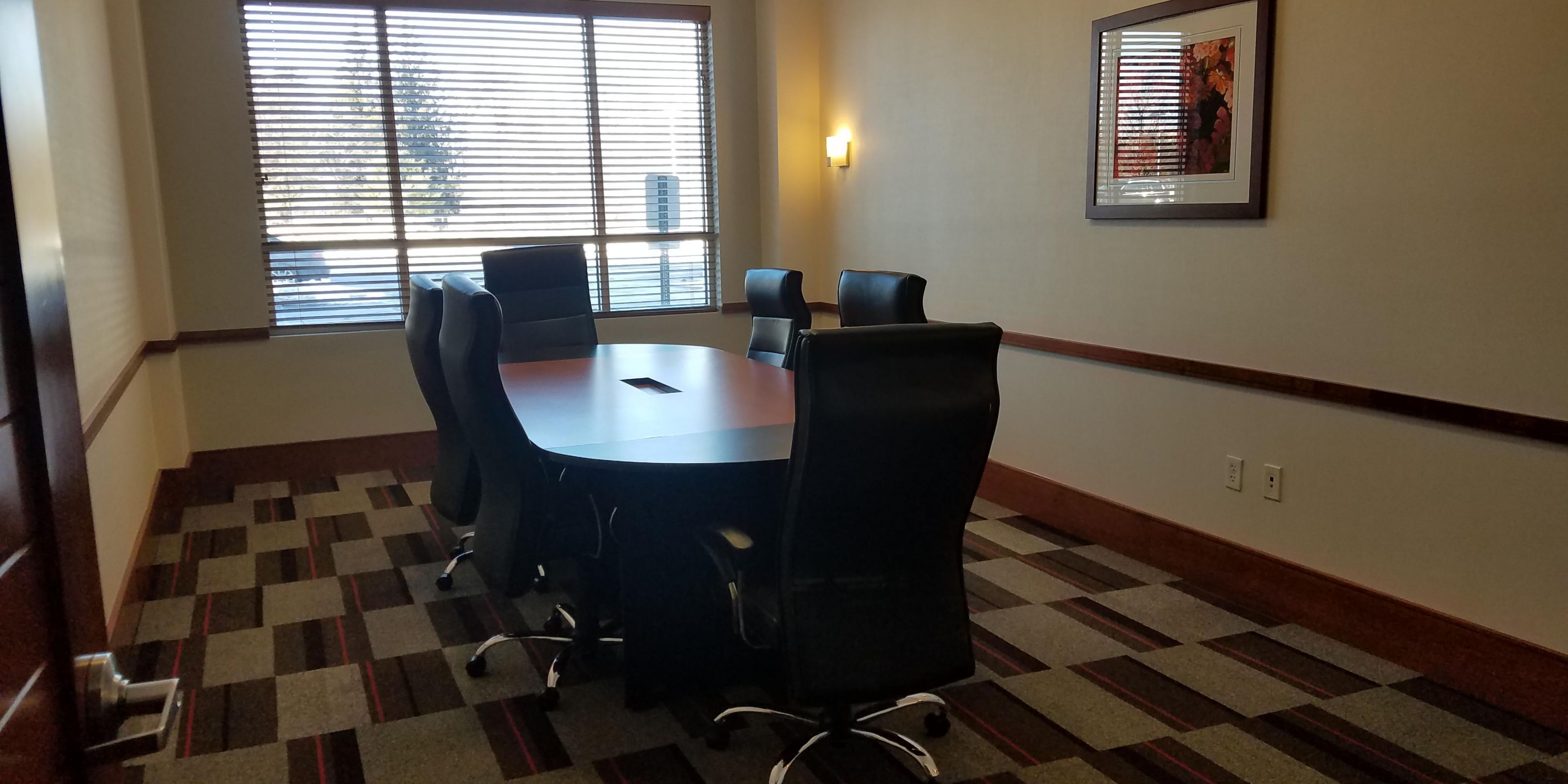 We offer three meeting rooms to accommodate boardroom or larger general session events. With our courteous agreement we make booking space easy. We offer Food and Beverage and AV packages to meet your required needs.